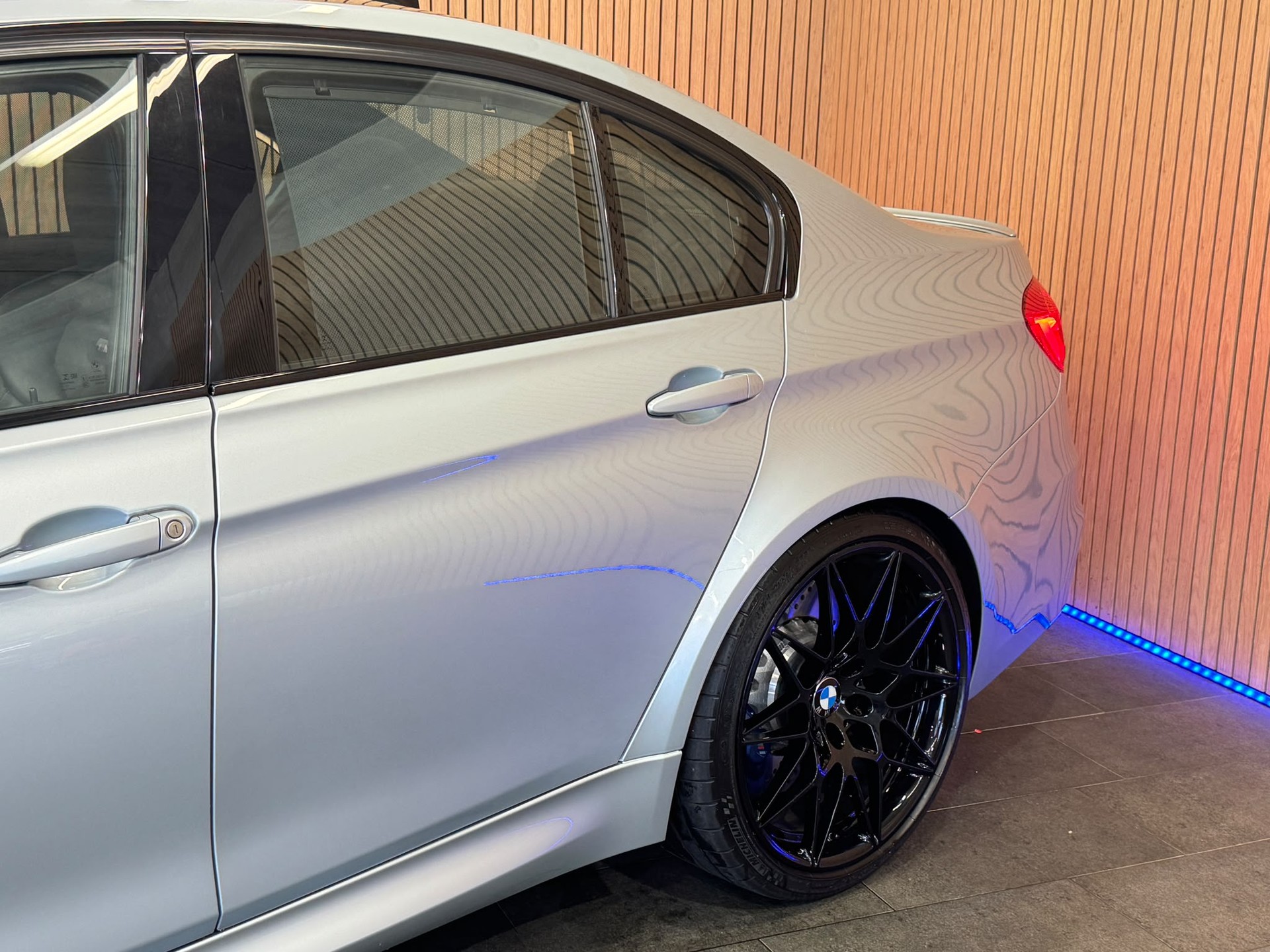 BMW M3 Competition Drivelogic * OHNE OPF*-showroom-element-3