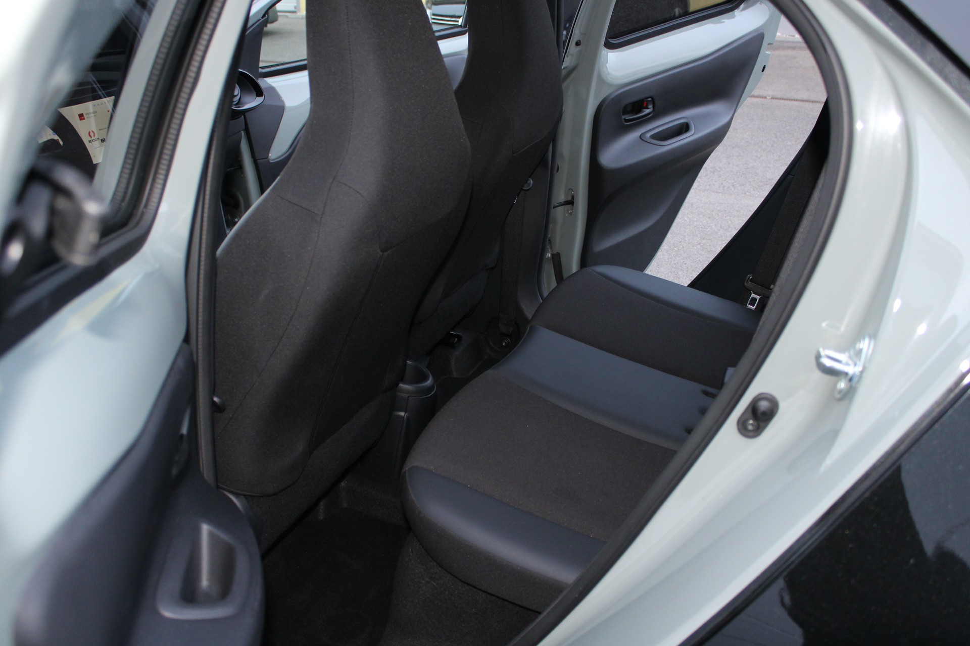 TOYOTA Aygo X 1.0 VVT-i Style CVT-image-14