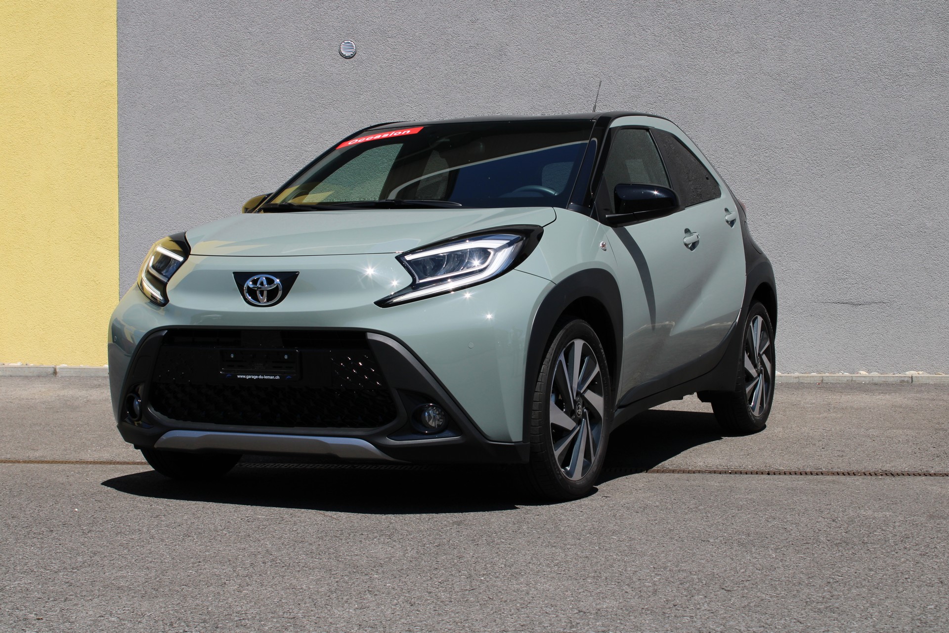 TOYOTA Aygo X 1.0 VVT-i Style CVT-image-1