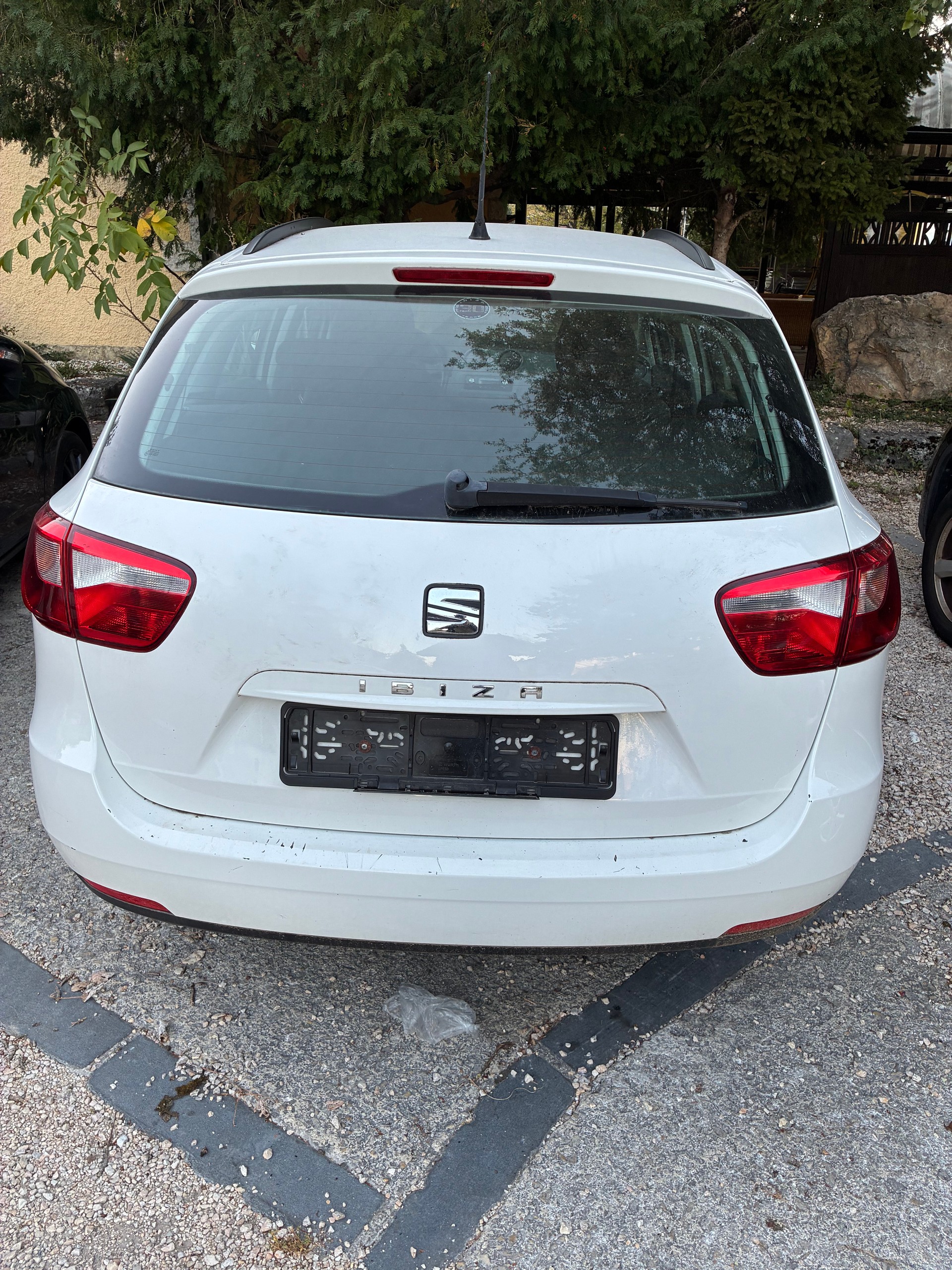 SEAT 1.2 12V Entry-image-1