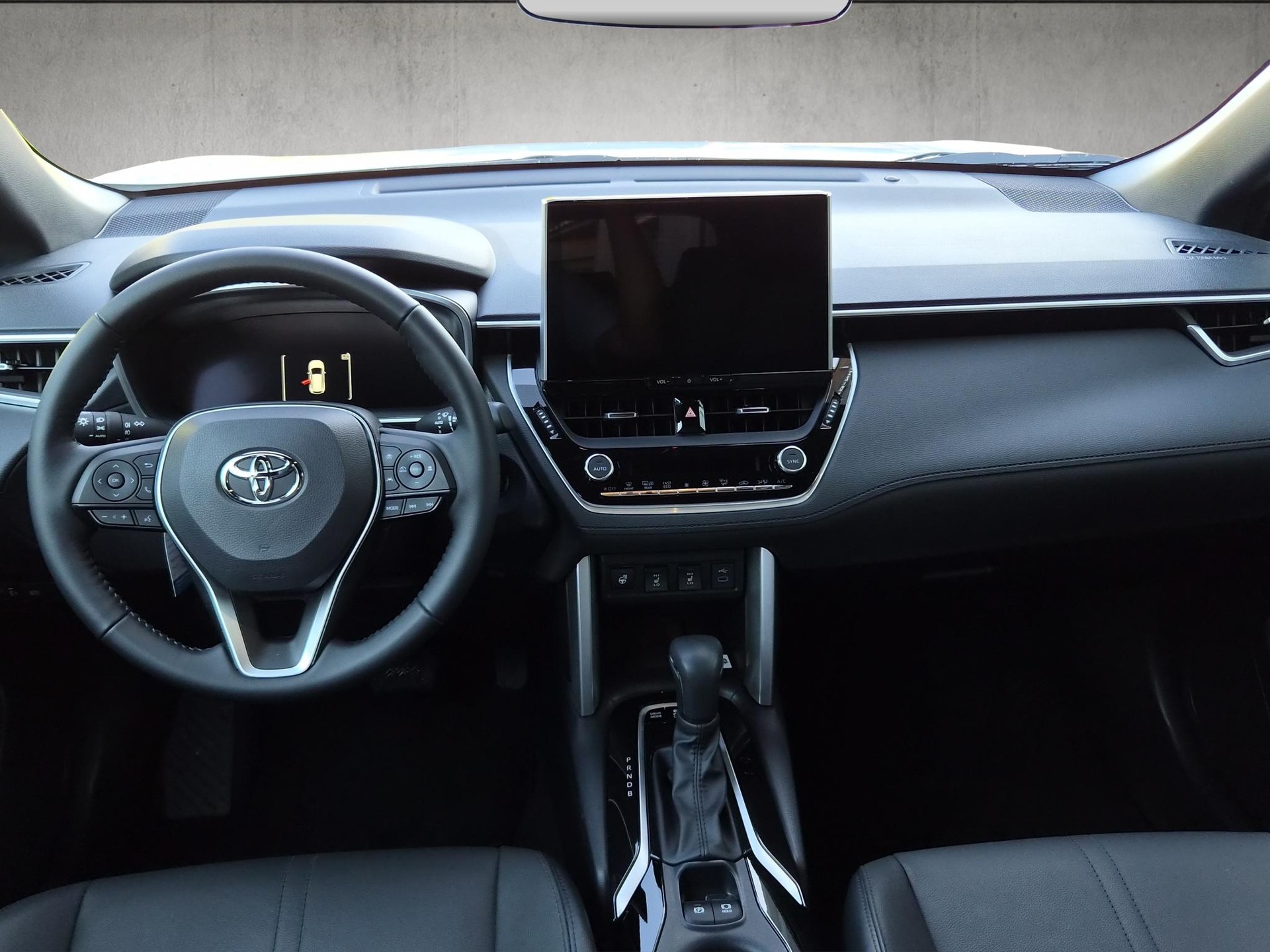 TOYOTA Corolla Cross 1.8 HSD Trend-image-10