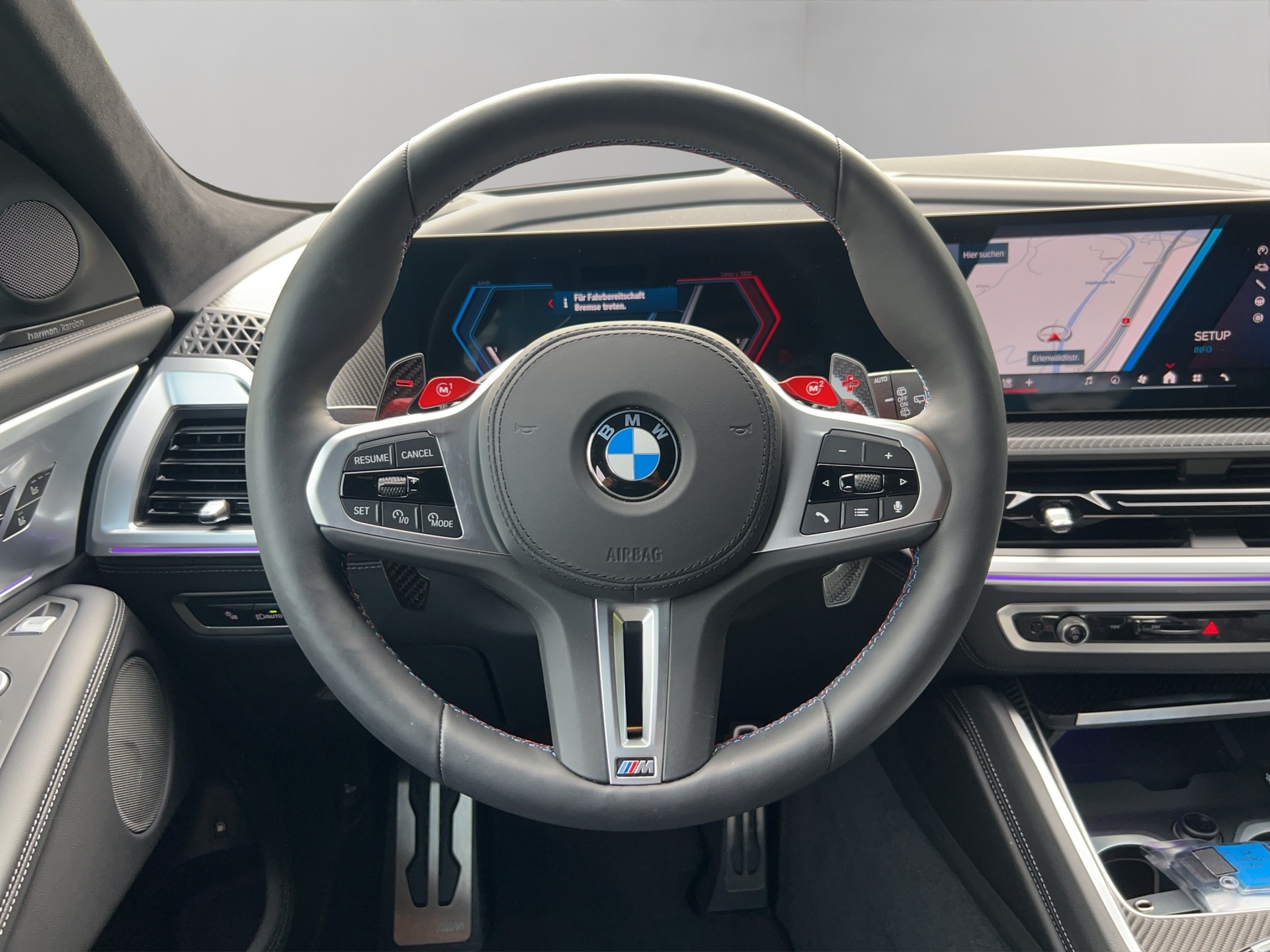 BMW XM xDrive 50e PHEV Steptronic-image-12