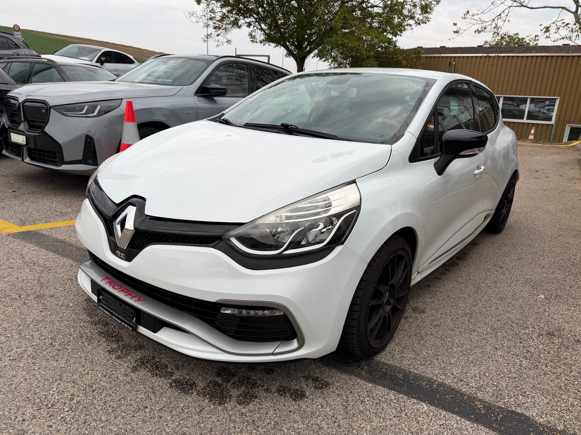 RENAULT Clio 1.6 T RS 220 Trophy EDC-image-1