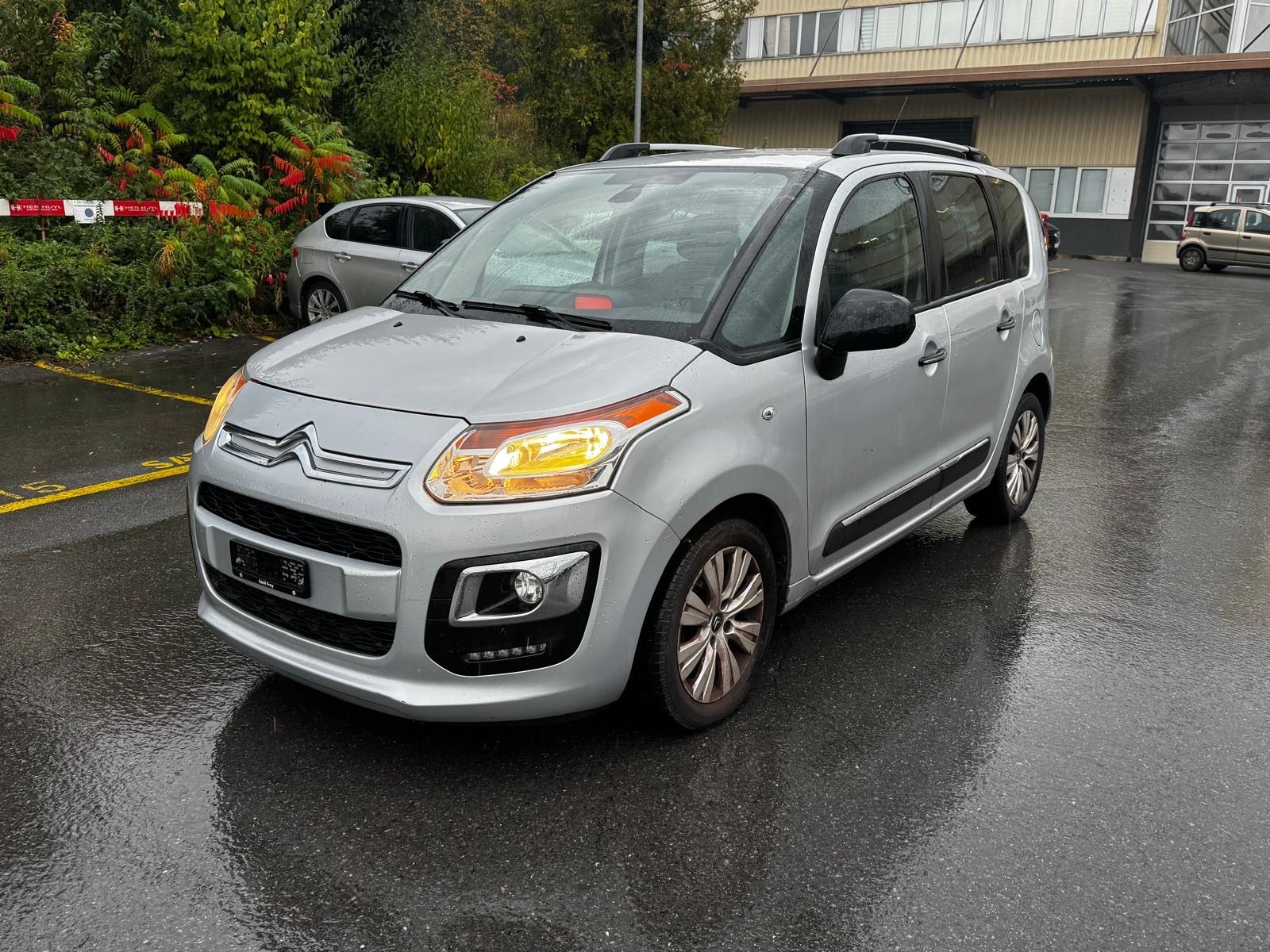 CITROEN C3 Picasso 1.2 Pure Tech Exclusive-image-1