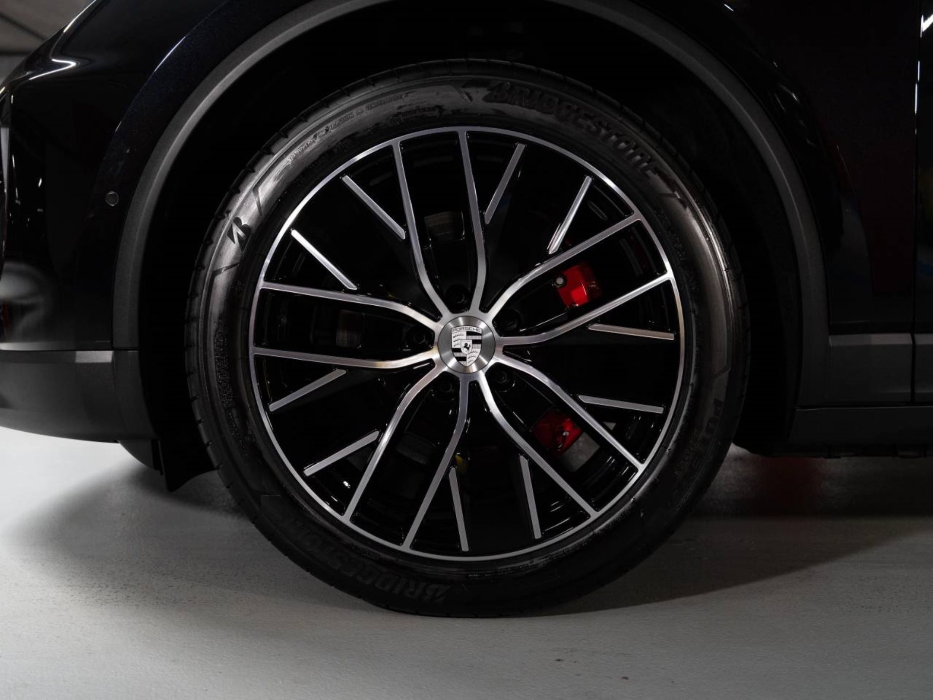 PORSCHE Macan 4S-image-19