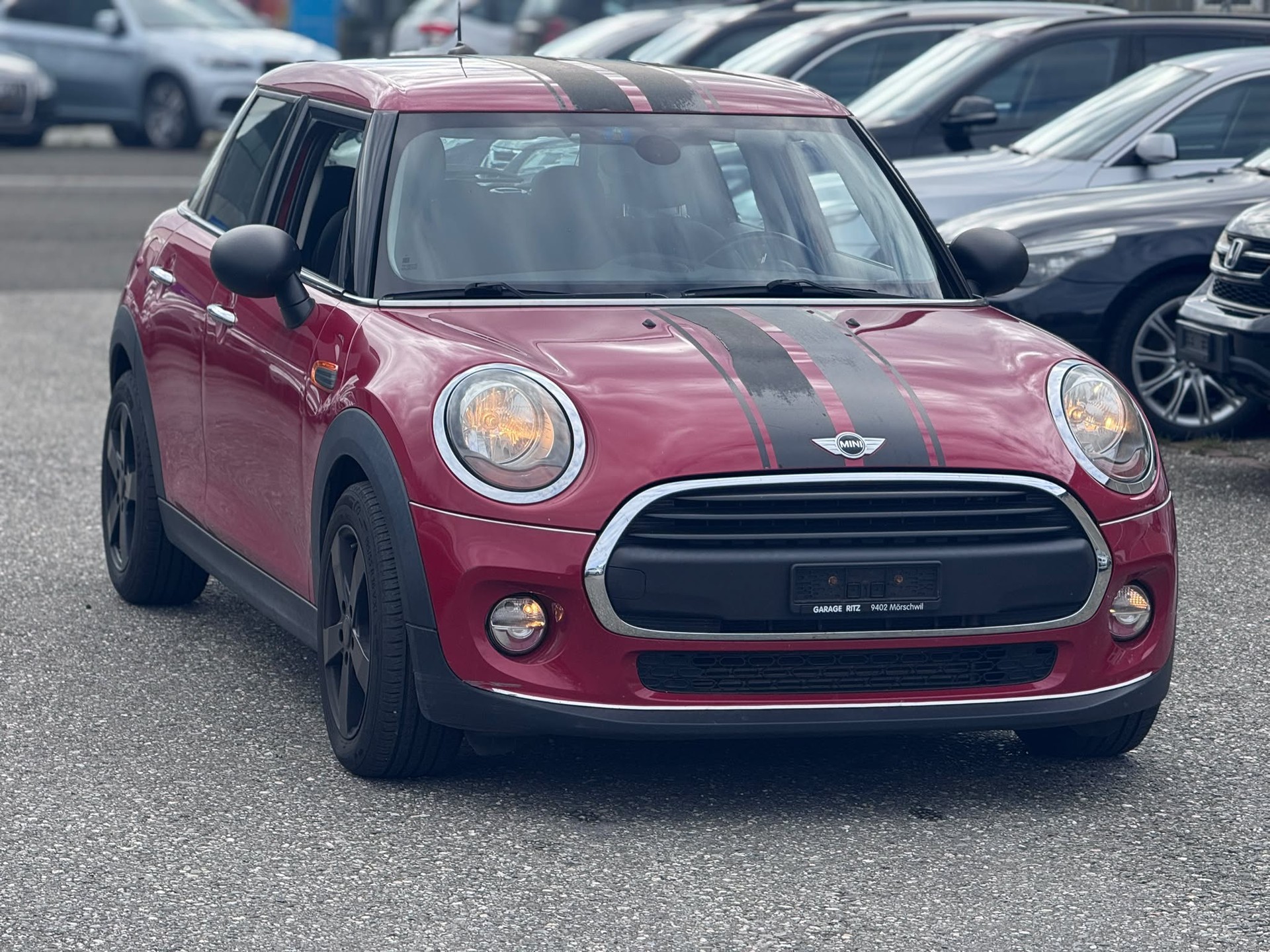 MINI One Classic Edition-image-2