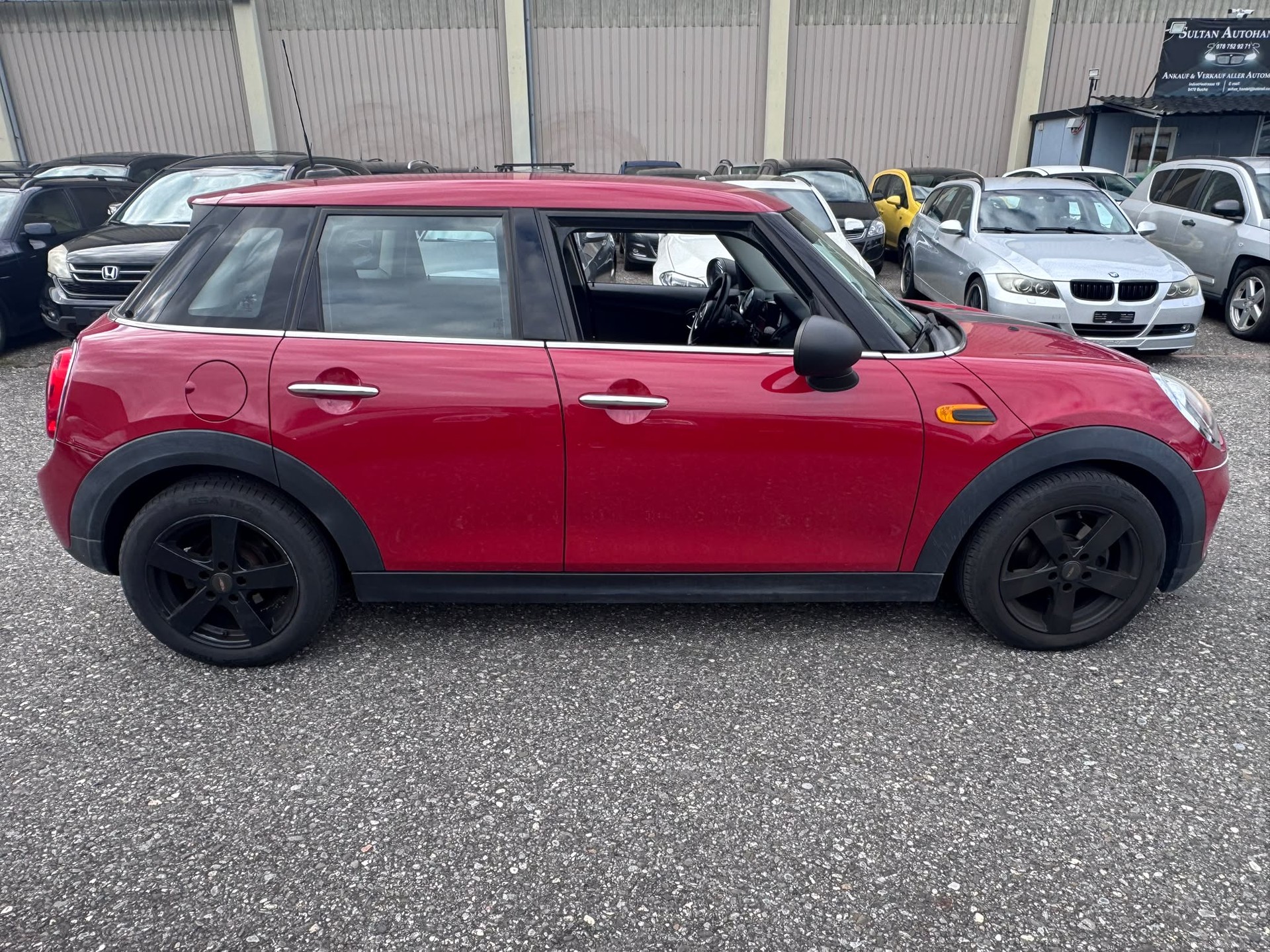 MINI One Classic Edition-image-5