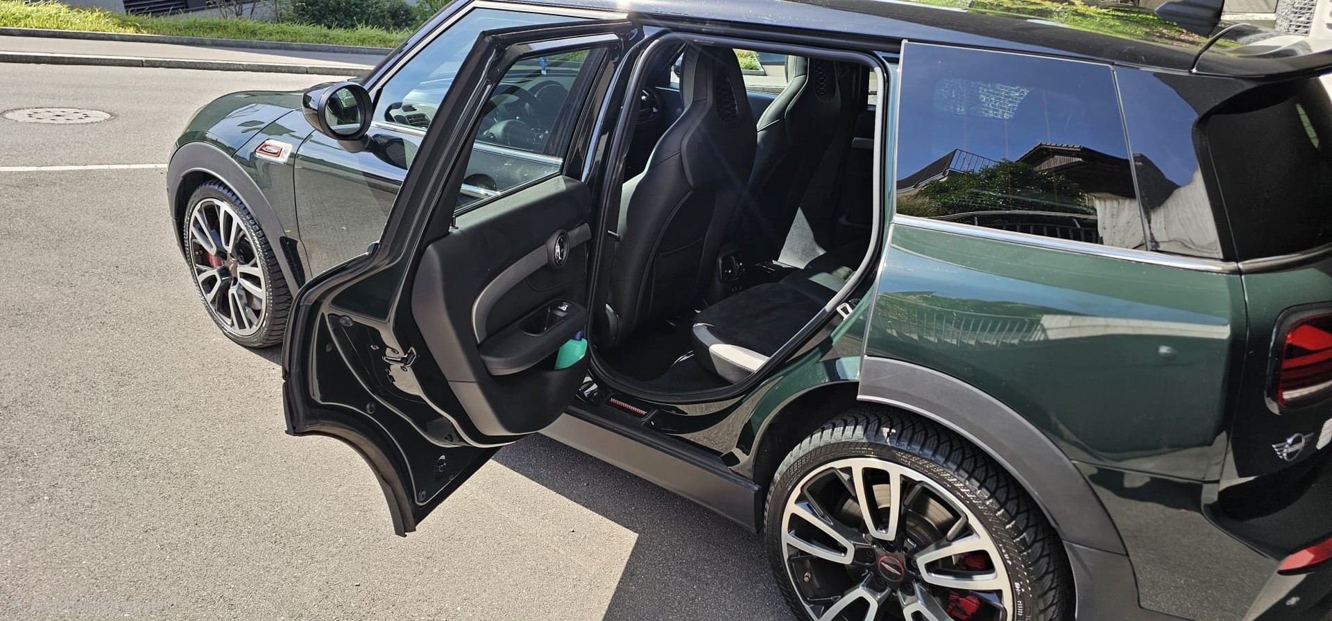 MINI 2.0i John Cooper Works ALL4-image-4