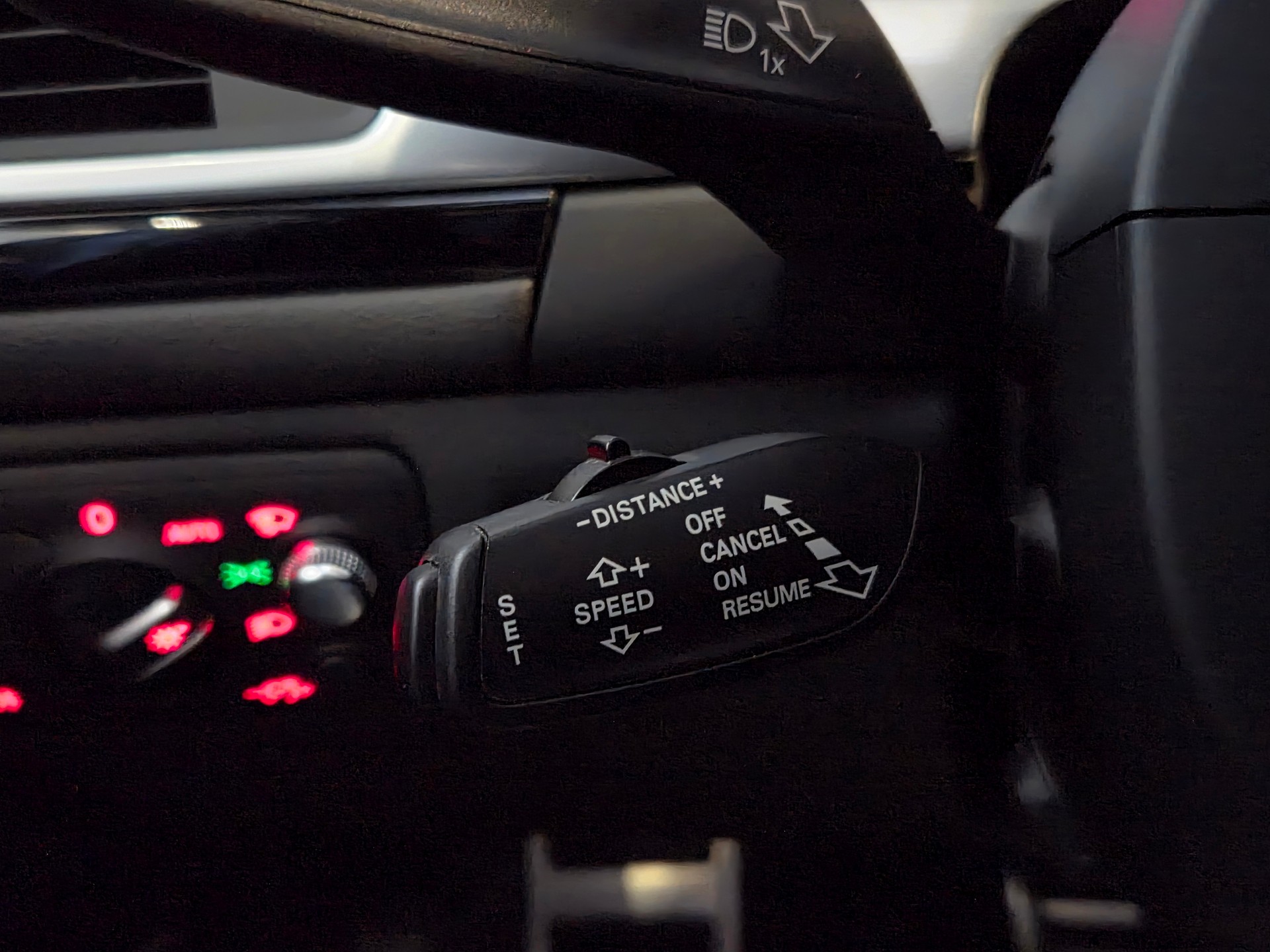 AUDI RS6 Avant 4.0 V8 TFSI perform. qu. T-Tr.-image-21