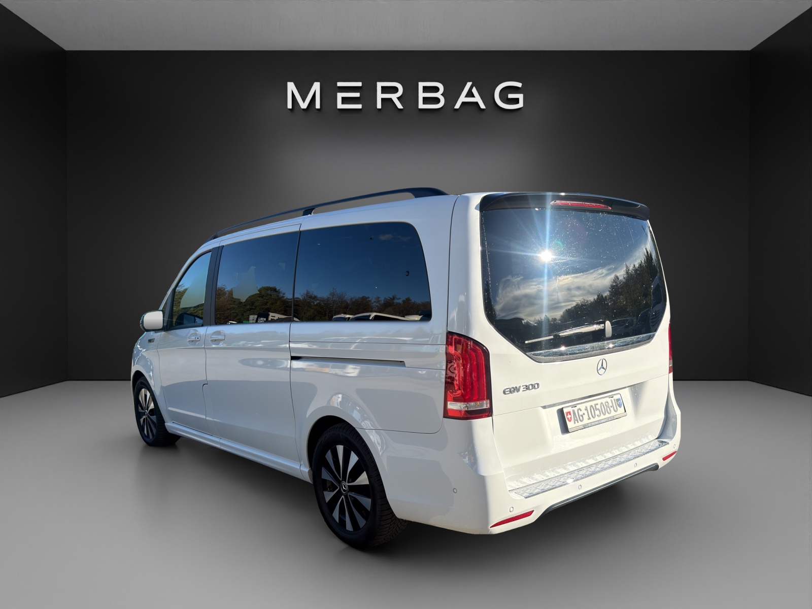 MERCEDES-BENZ EQV 300 Avantgarde lang-image-3