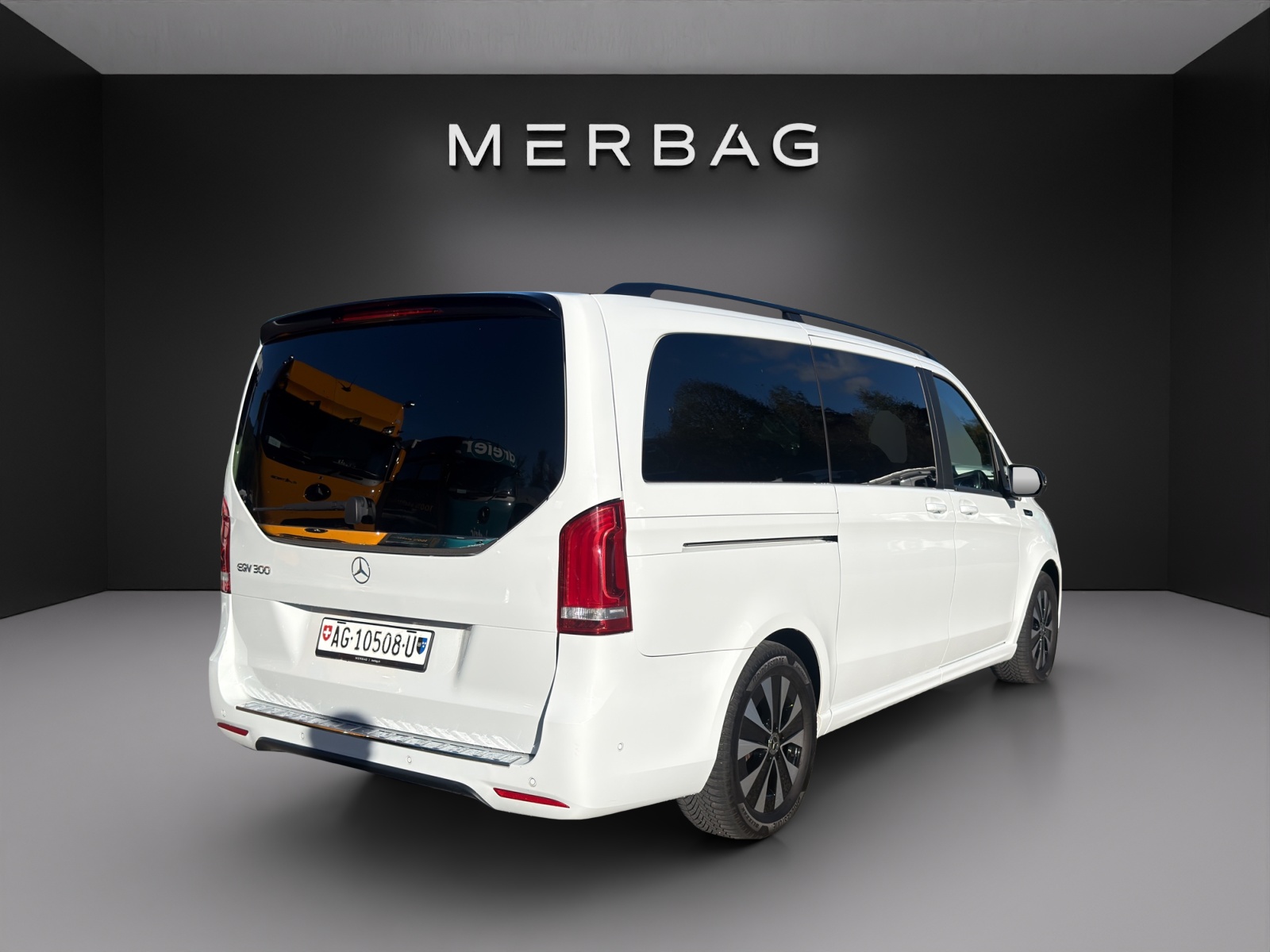 MERCEDES-BENZ EQV 300 Avantgarde lang-image-5