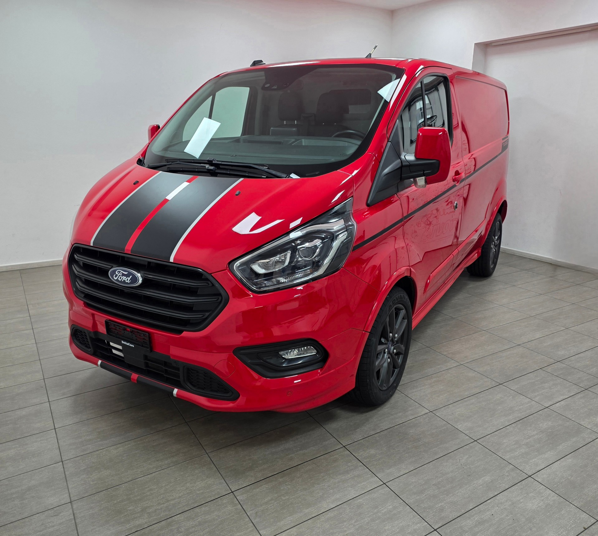 FORD Transit Custom Van 290 L1H1 Sport-image-9
