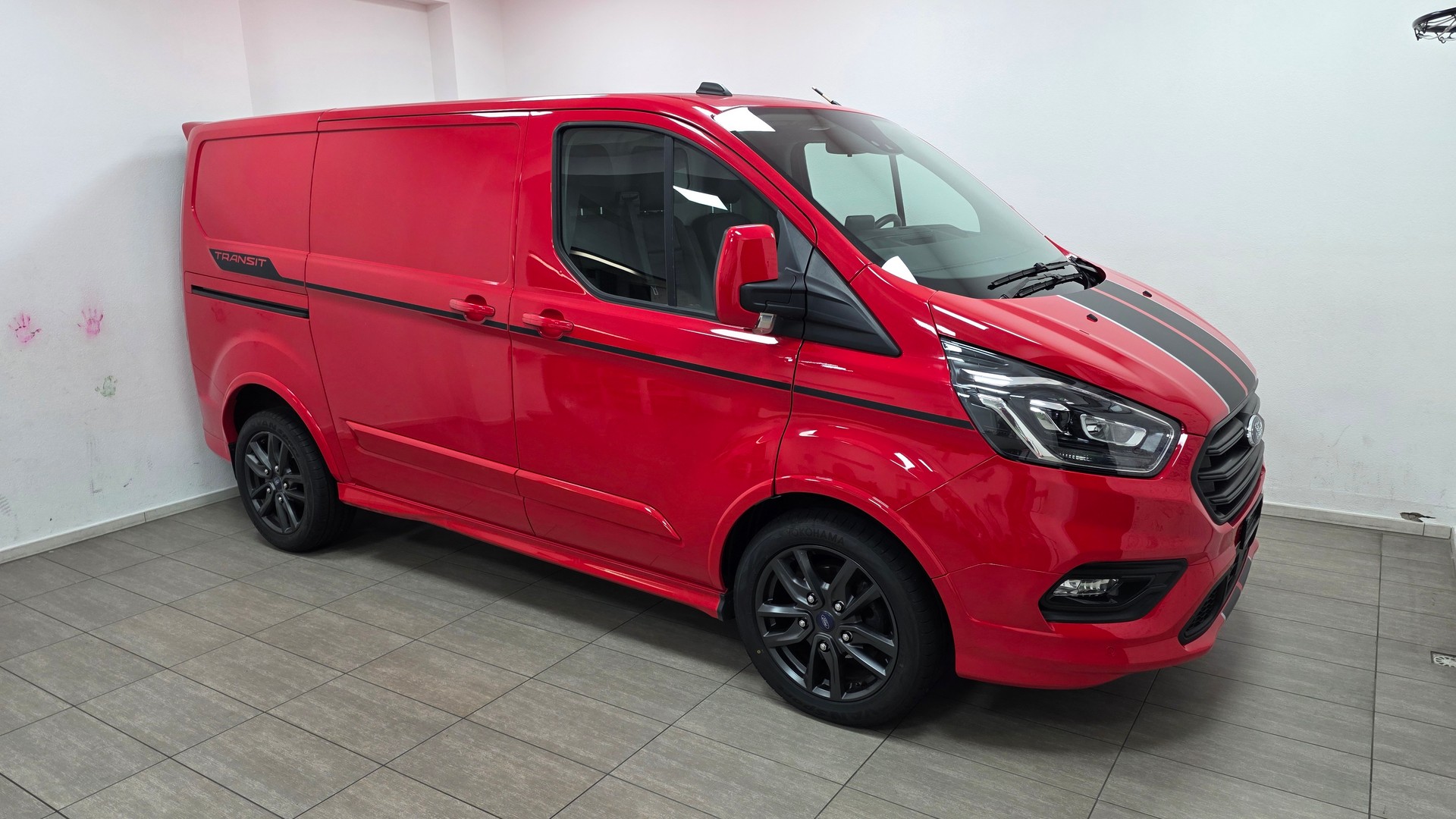 FORD Transit Custom Van 290 L1H1 Sport-image-1