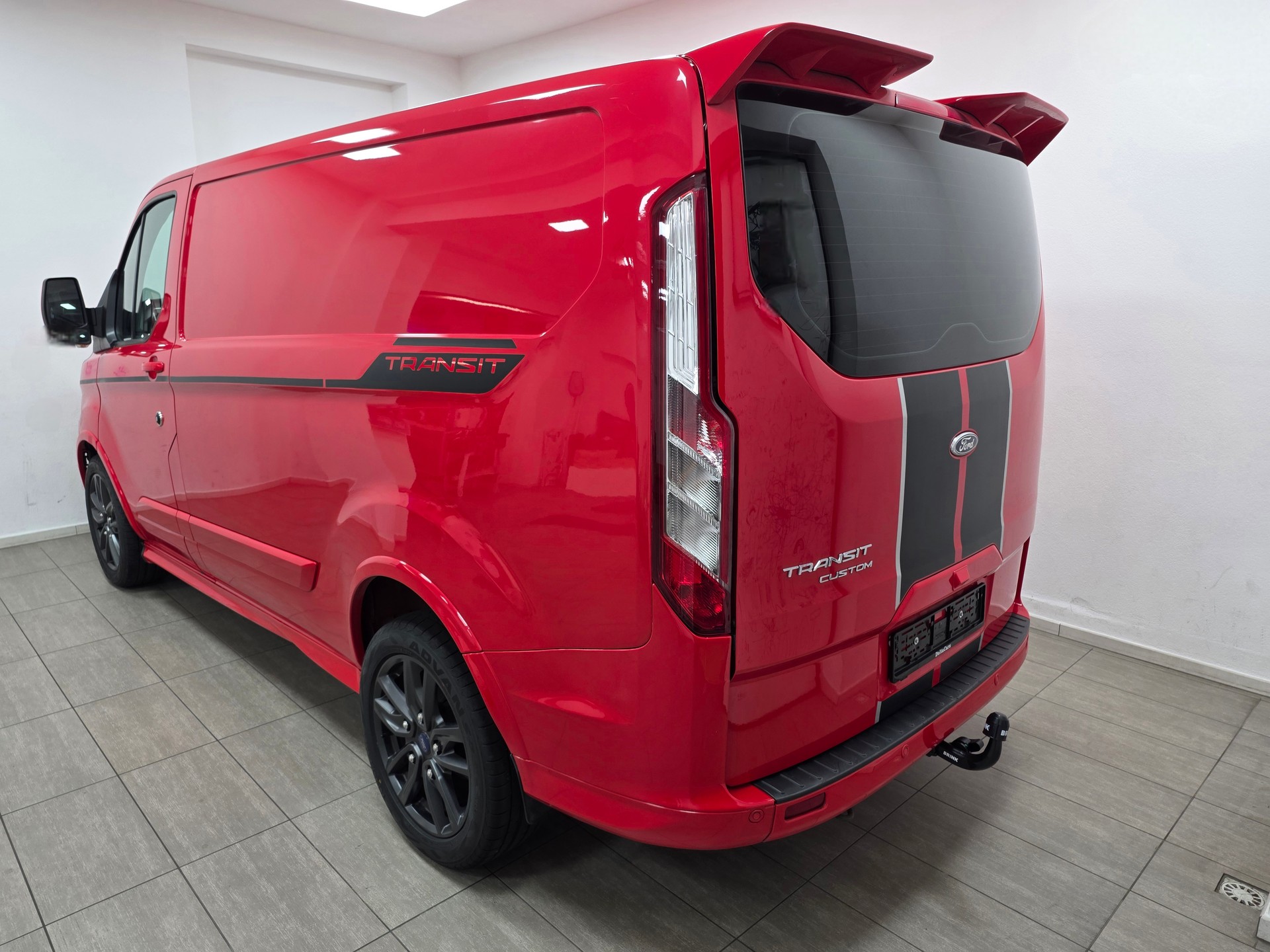 FORD Transit Custom Van 290 L1H1 Sport-image-5