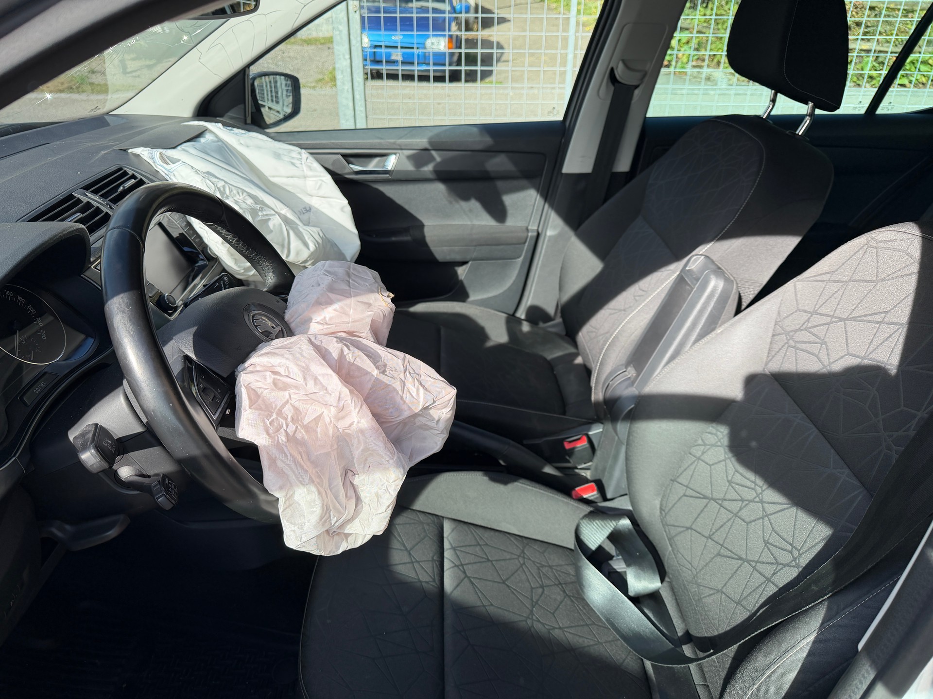 SKODA Fabia 1.0 TSI Clever DSG-image-6
