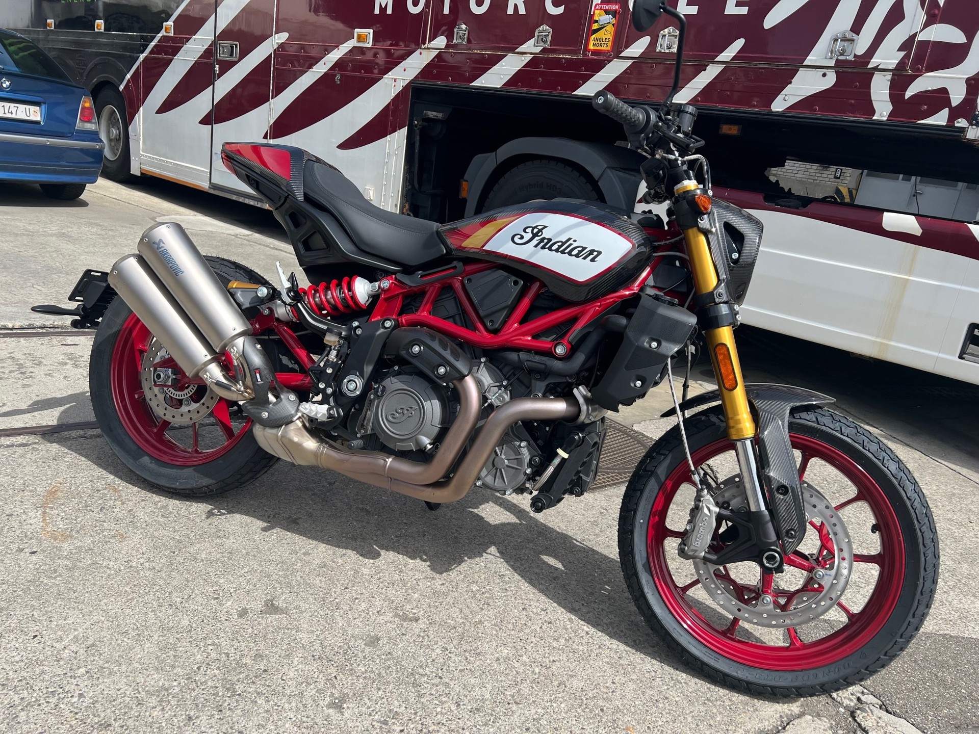 INDIAN FTR 1200 Z R Carbon-image-6