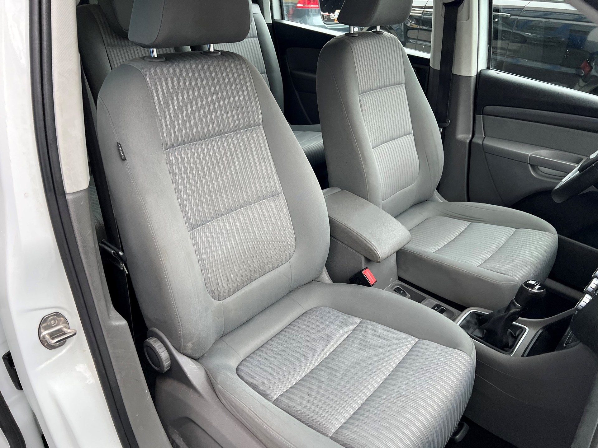 SEAT Alhambra 2.0 TDI Style 4x4-image-8