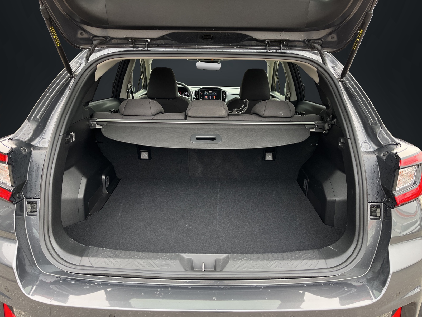 SUBARU Impreza 2.0i e-Boxer Swiss Plus-image-12