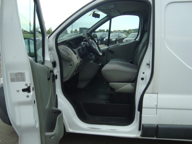 OPEL Vivaro 1.9 CDTI 2.7t-image-7