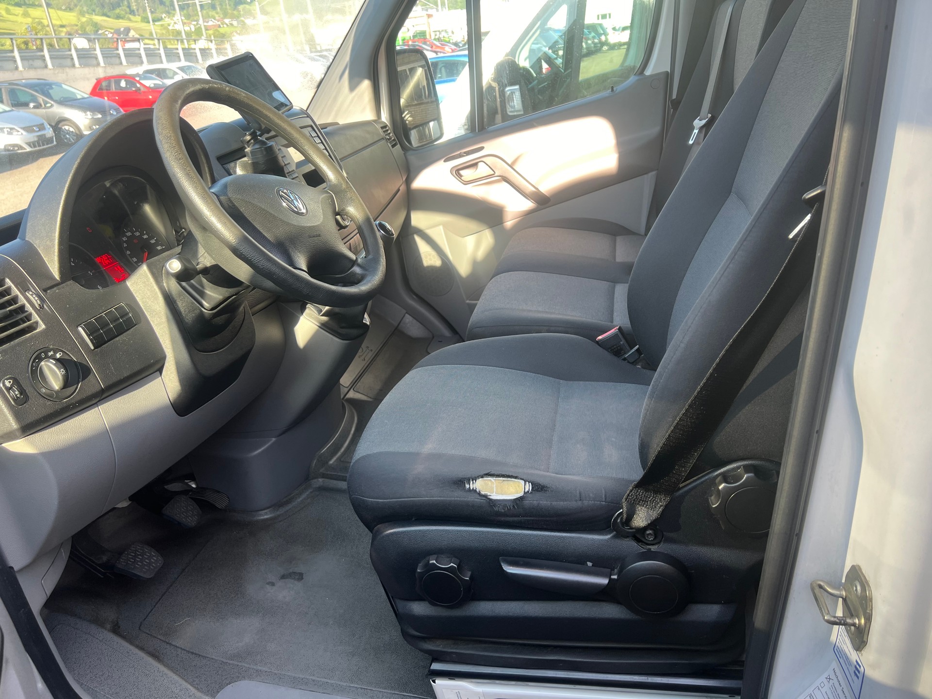 VW Crafter 35 2.0 BiTDI CR-image-9