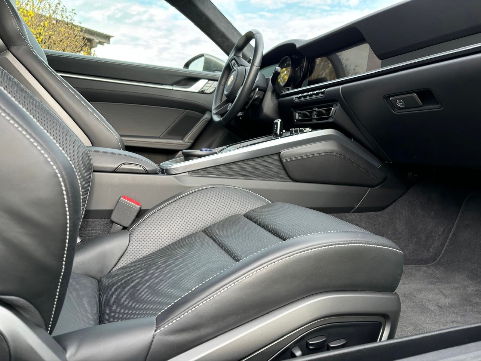 PORSCHE 911 Carrera 4S PDK-image-5