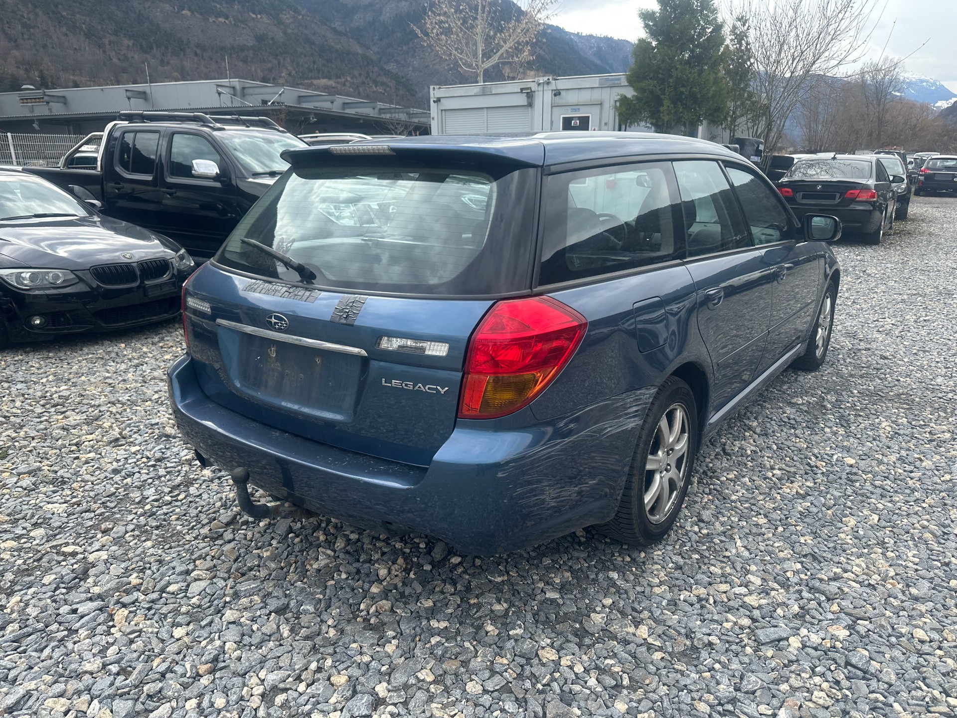 SUBARU Legacy 2.0i AWD Swiss-image-7
