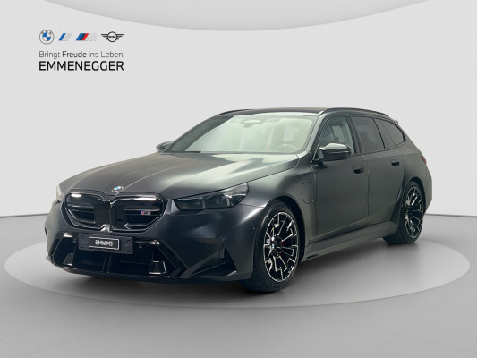 BMW M5 xDrive Touring-image-0