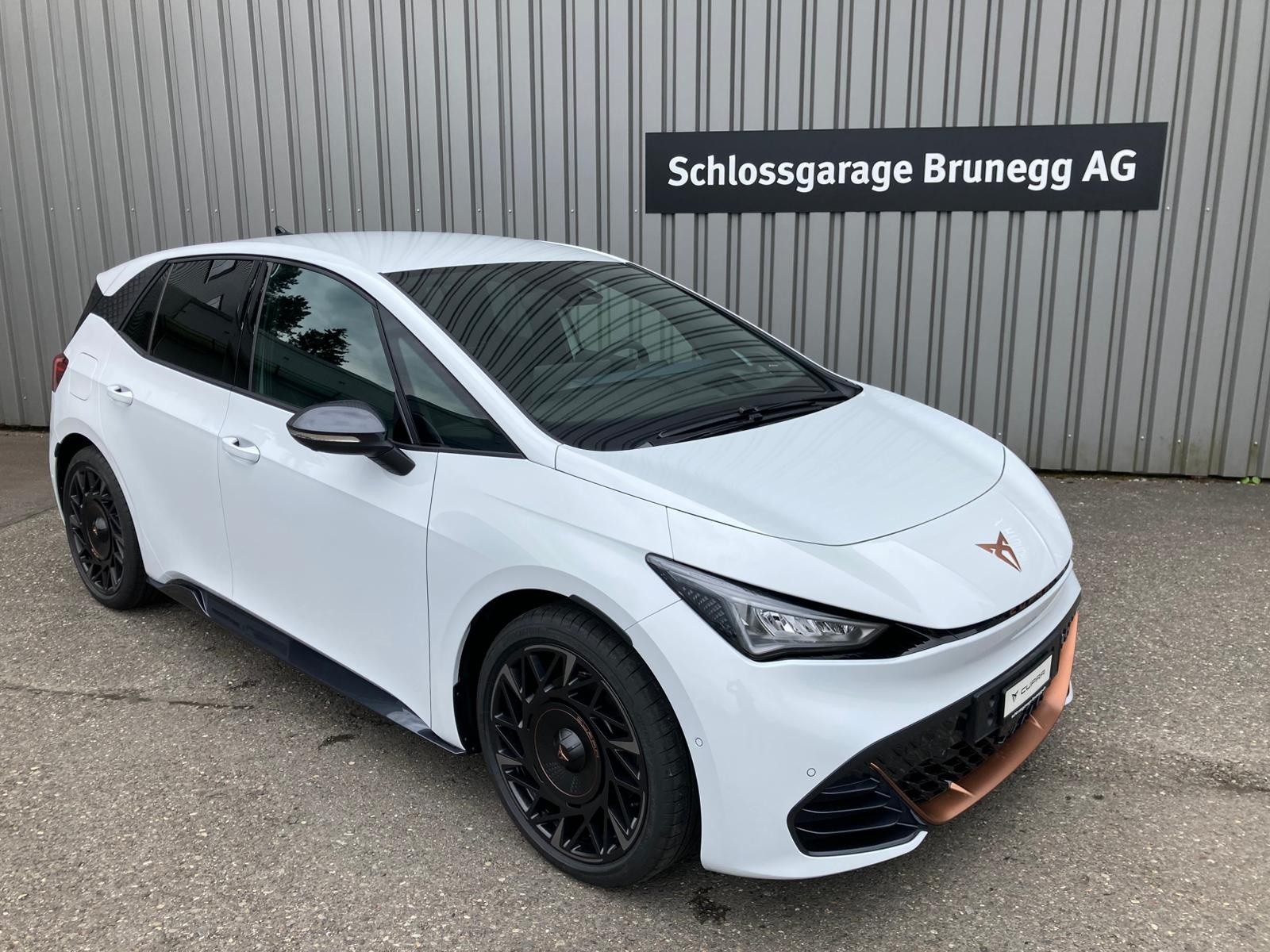 CUPRA Born 77 kWh e-Boost-image-0