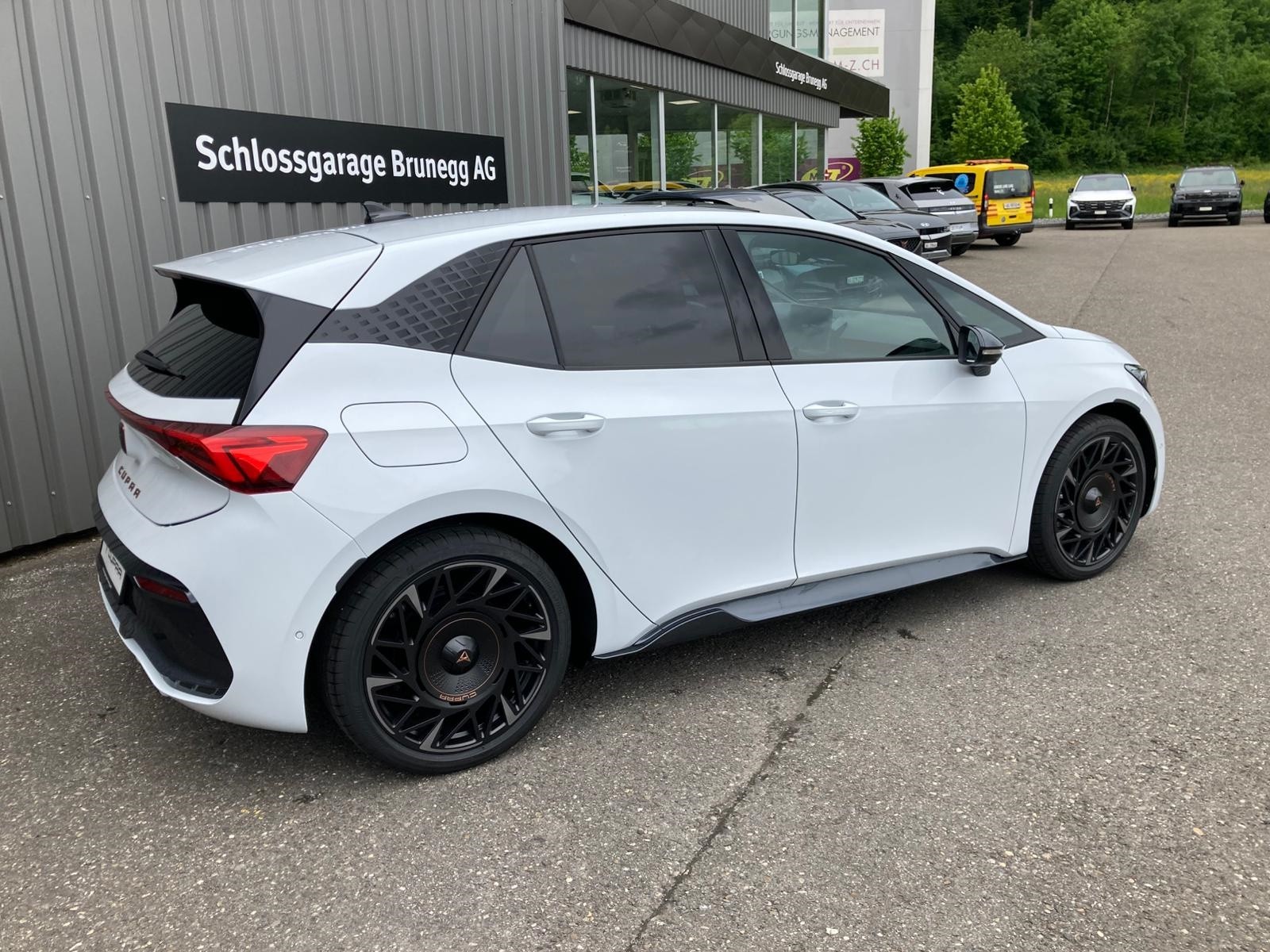 CUPRA Born 77 kWh e-Boost-image-2