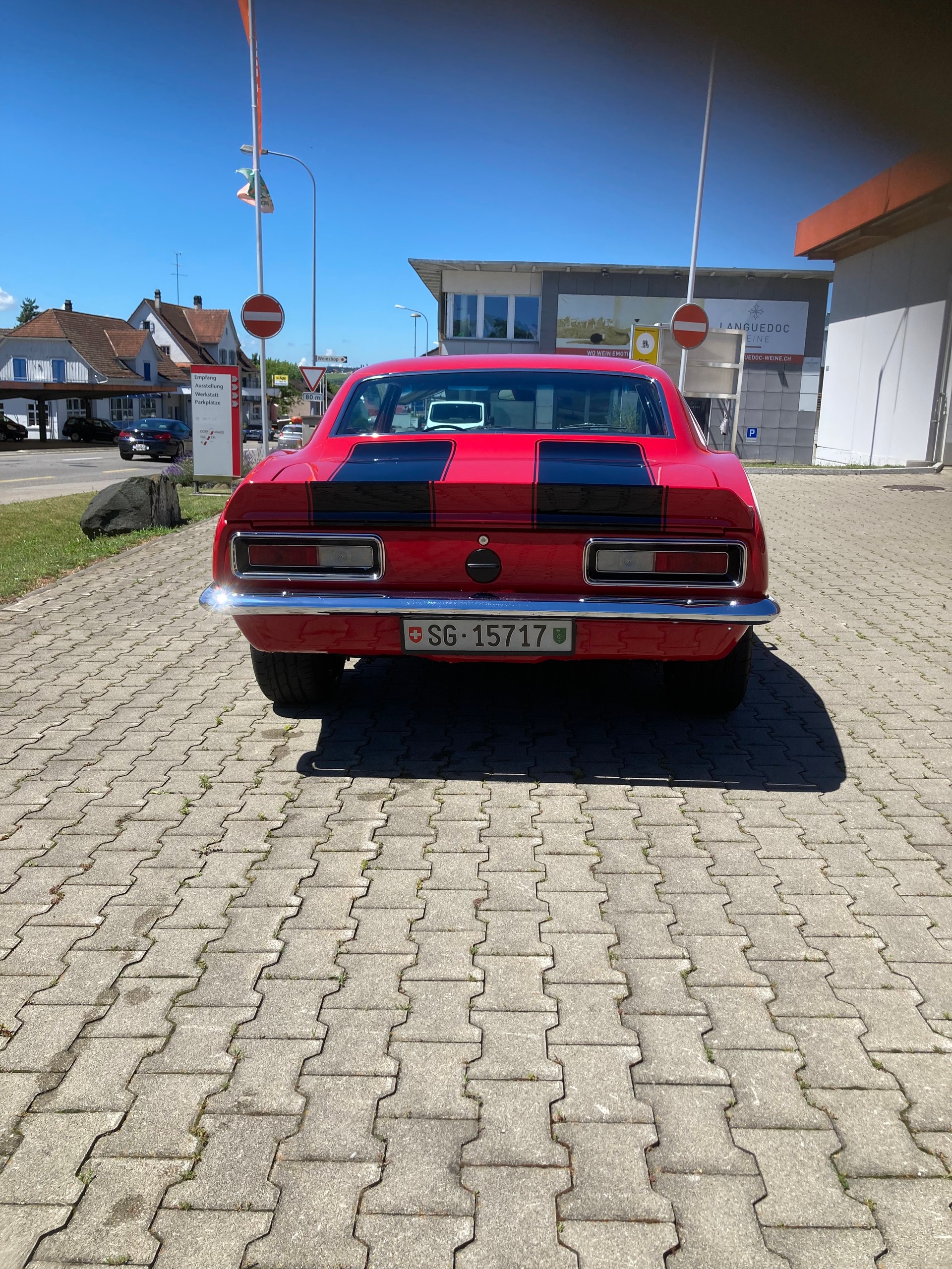 CHEVROLET 350-image-1