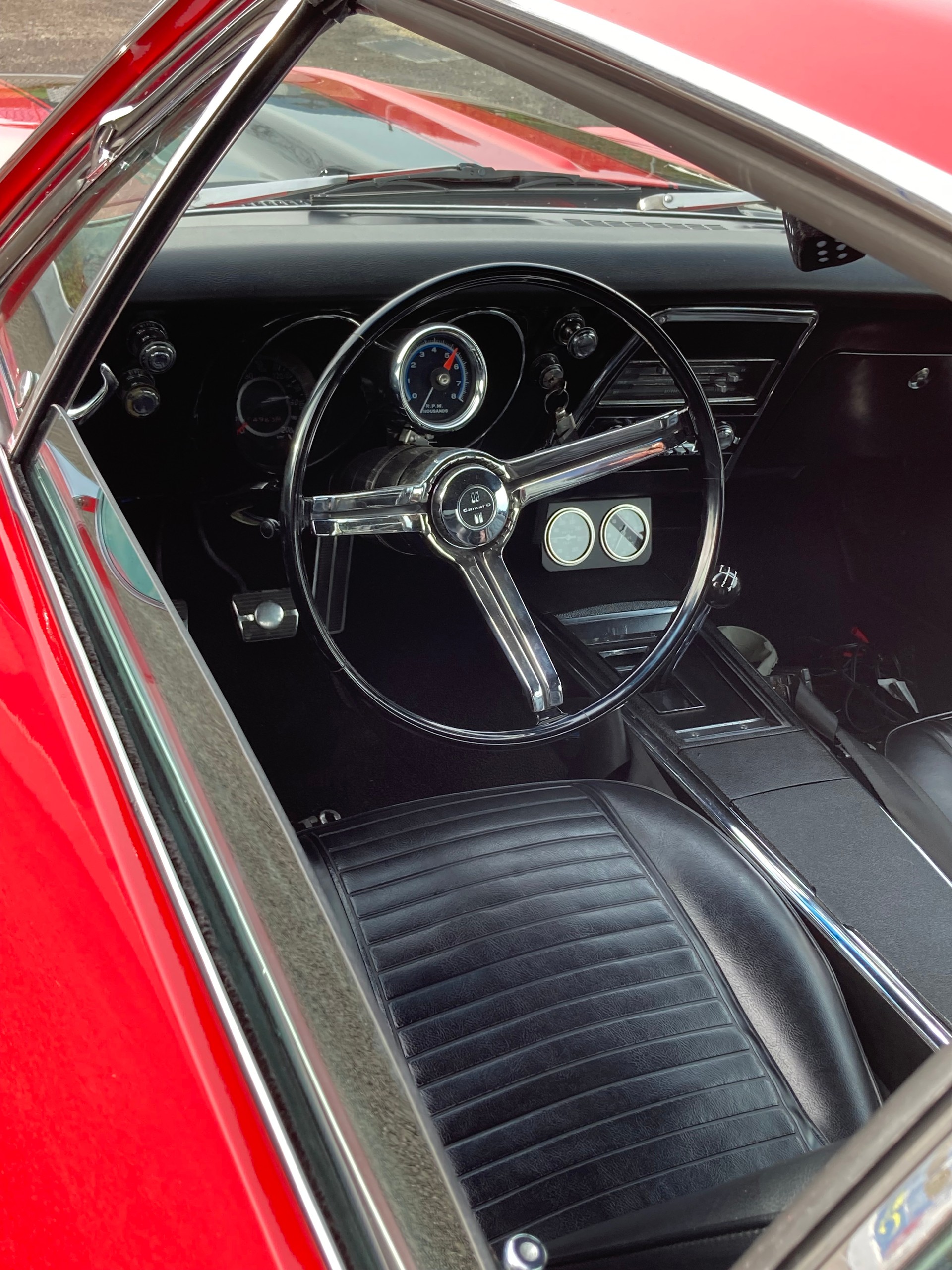 CHEVROLET 350-image-3