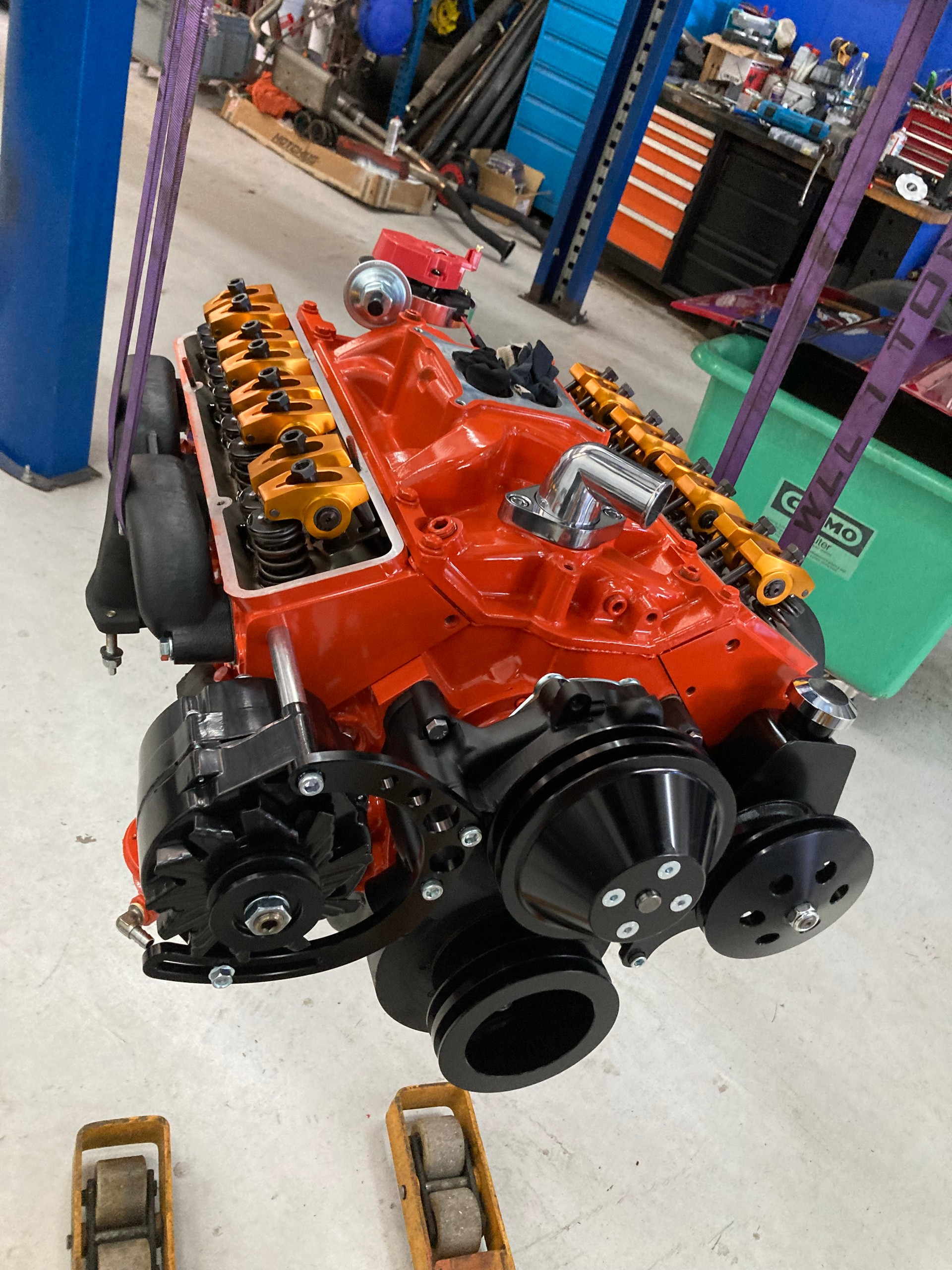 CHEVROLET 350-image-8