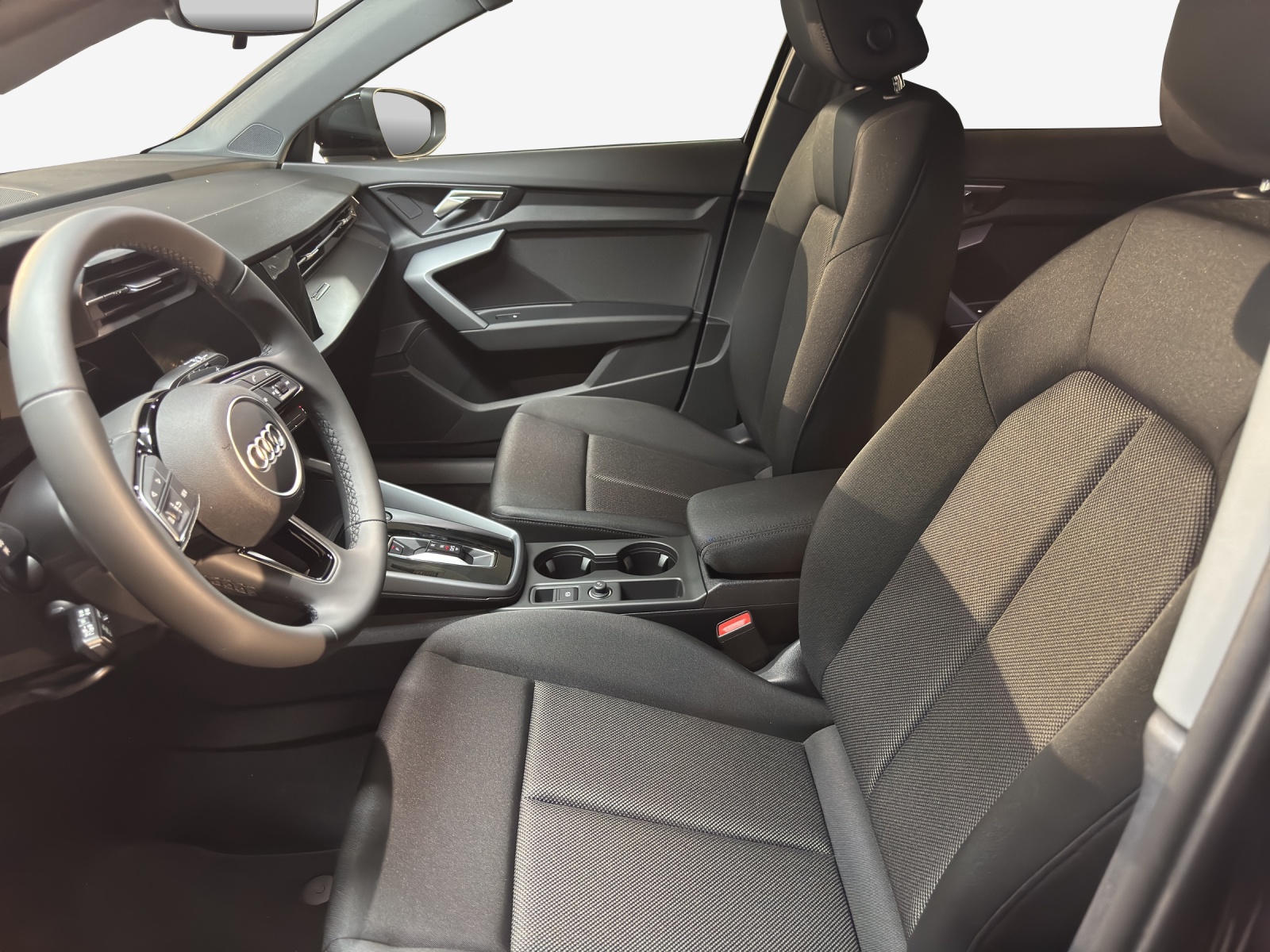 AUDI A3 Sportback 40 TFSI e Attraction S-tronic-image-7