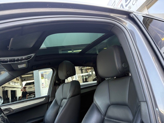 PORSCHE Macan 3.0 V6 S-image-12