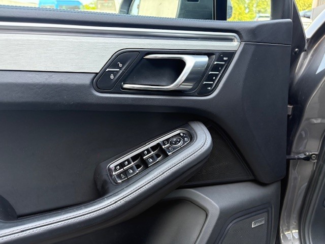 PORSCHE Macan 3.0 V6 S-image-15