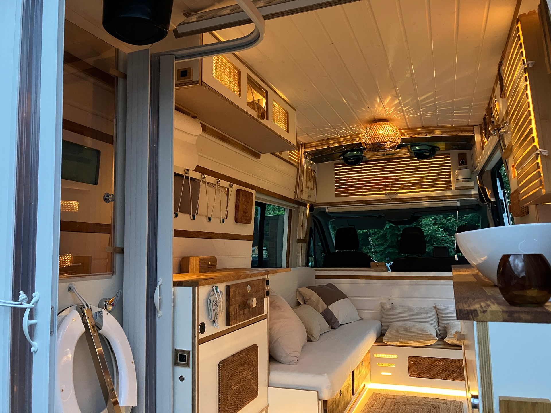 FORD Transit Van 350 L3/H3 - Mobile Tiny House-image-22