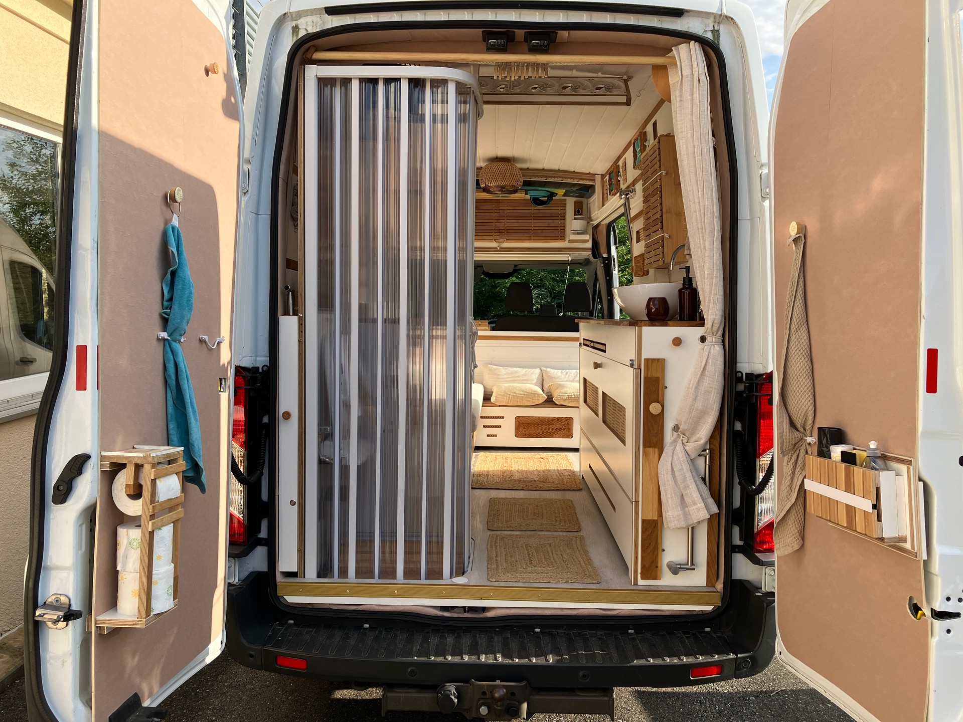 FORD Transit Van 350 L3/H3 - Mobile Tiny House-image-13