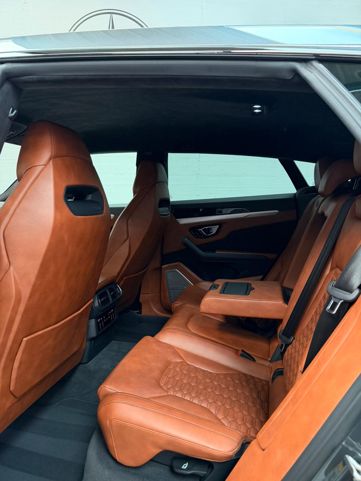 LAMBORGHINI Urus E-Gear Limited Blue Performance CH-Fahrzeug-image-14