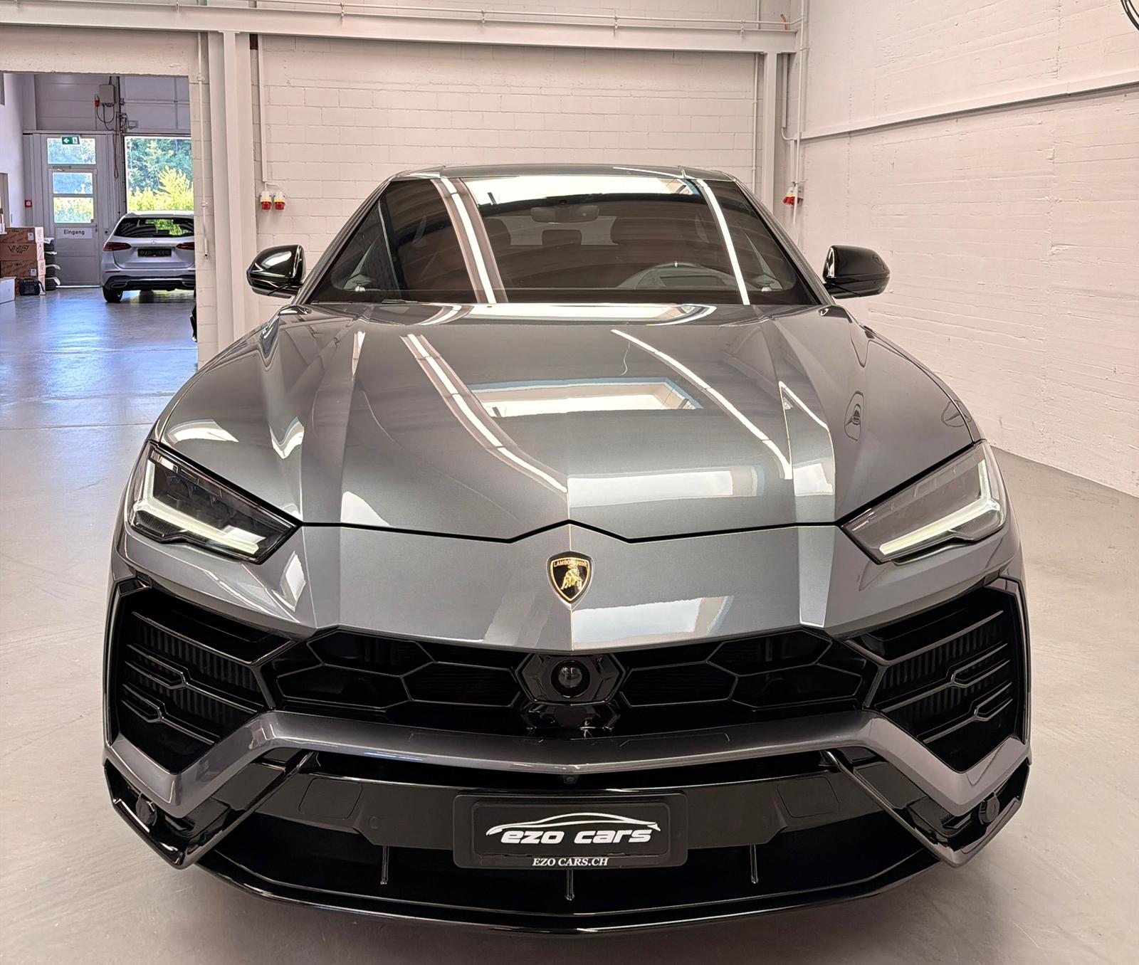 LAMBORGHINI Urus E-Gear Limited Blue Performance CH-Fahrzeug-image-2