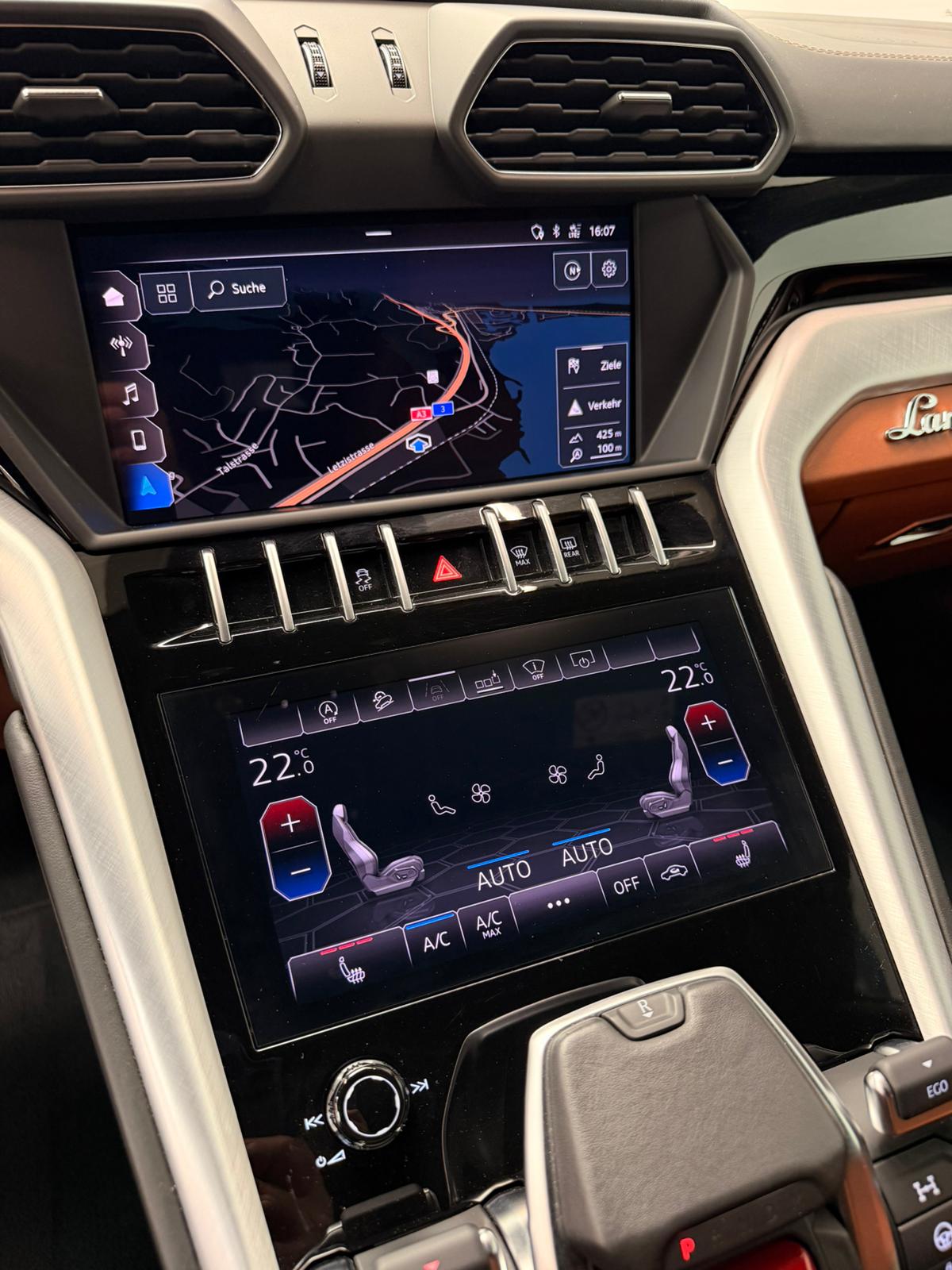 LAMBORGHINI Urus E-Gear Limited Blue Performance CH-Fahrzeug-image-20