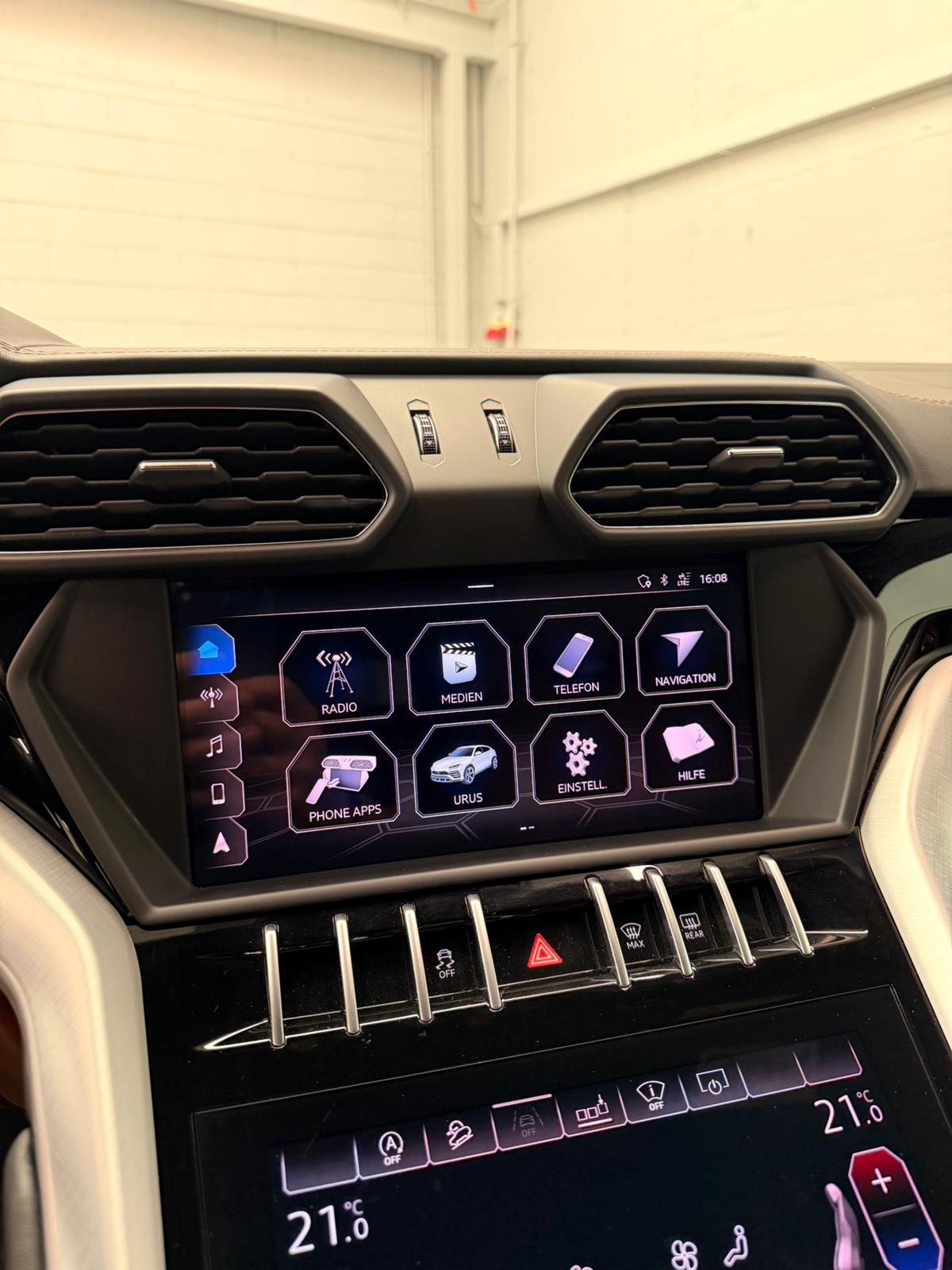 LAMBORGHINI Urus E-Gear Limited Blue Performance CH-Fahrzeug-image-24