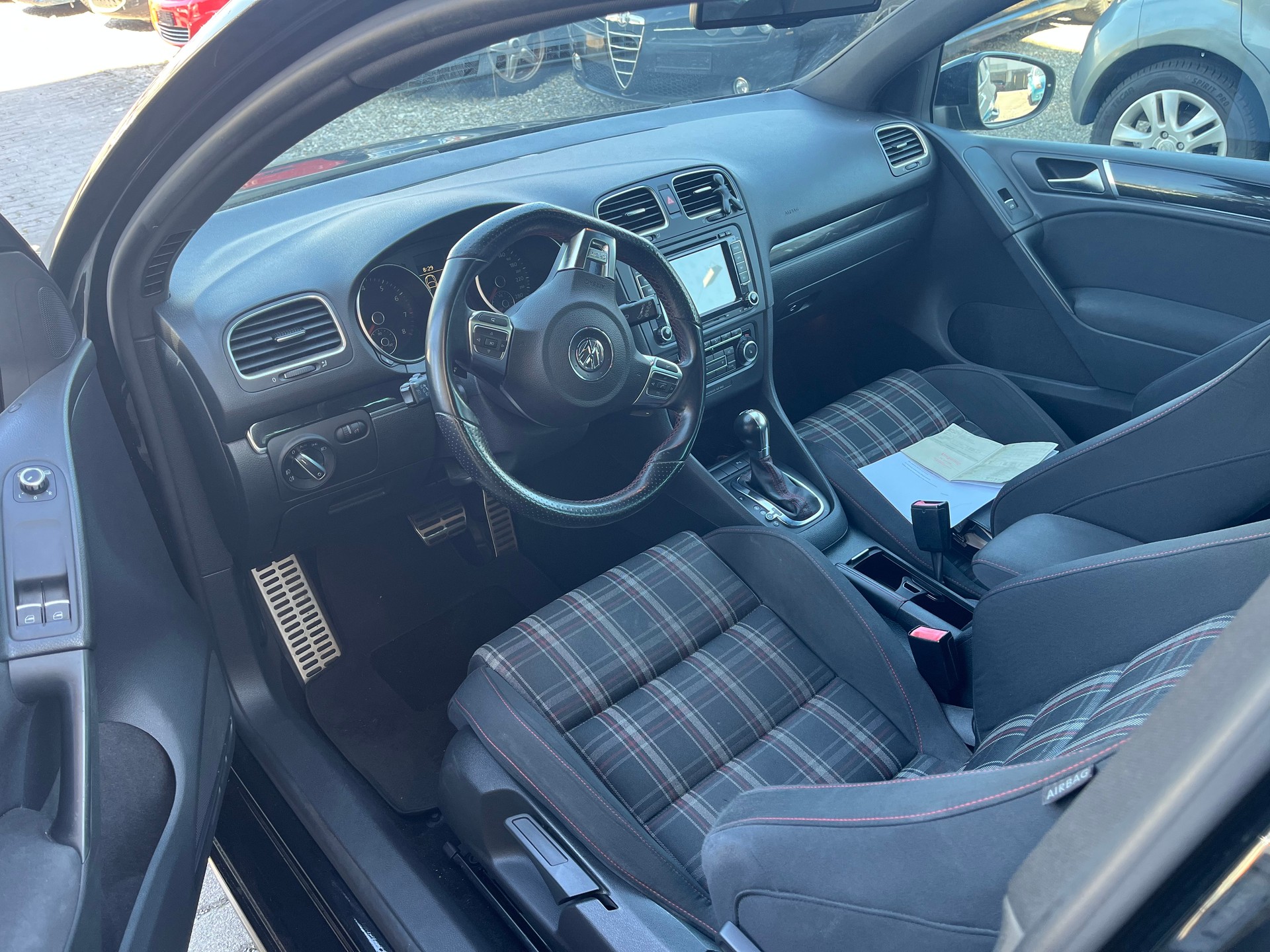VW Golf 2.0 TSI GTI DSG-image-4