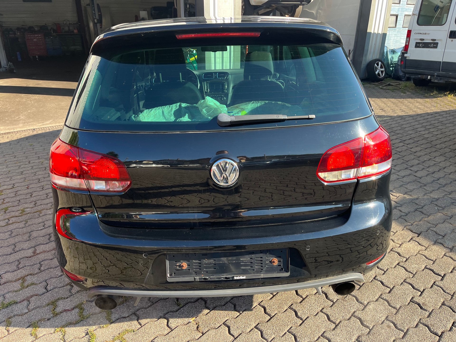 VW Golf 2.0 TSI GTI DSG-image-3