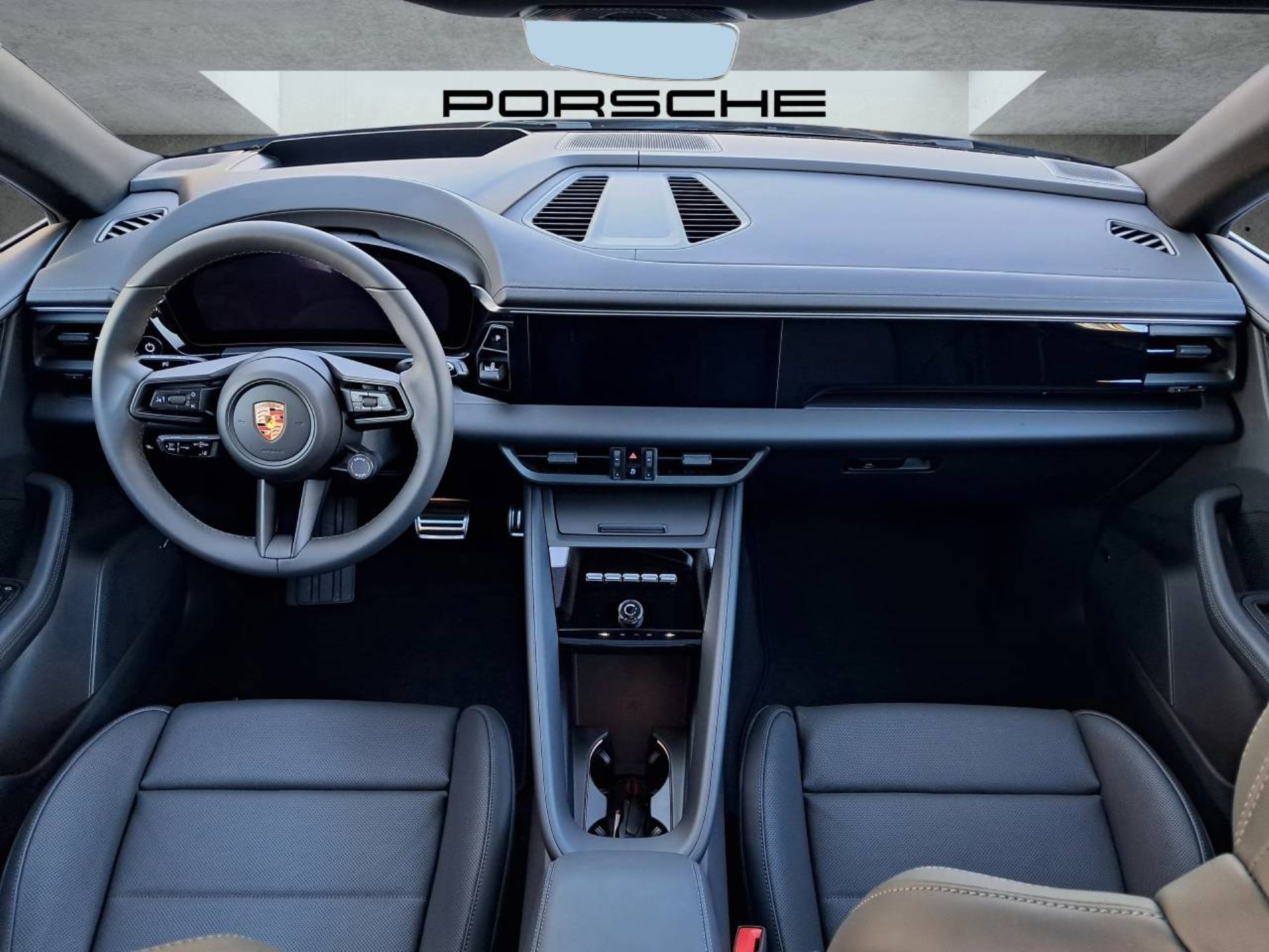 PORSCHE Macan 4-image-15