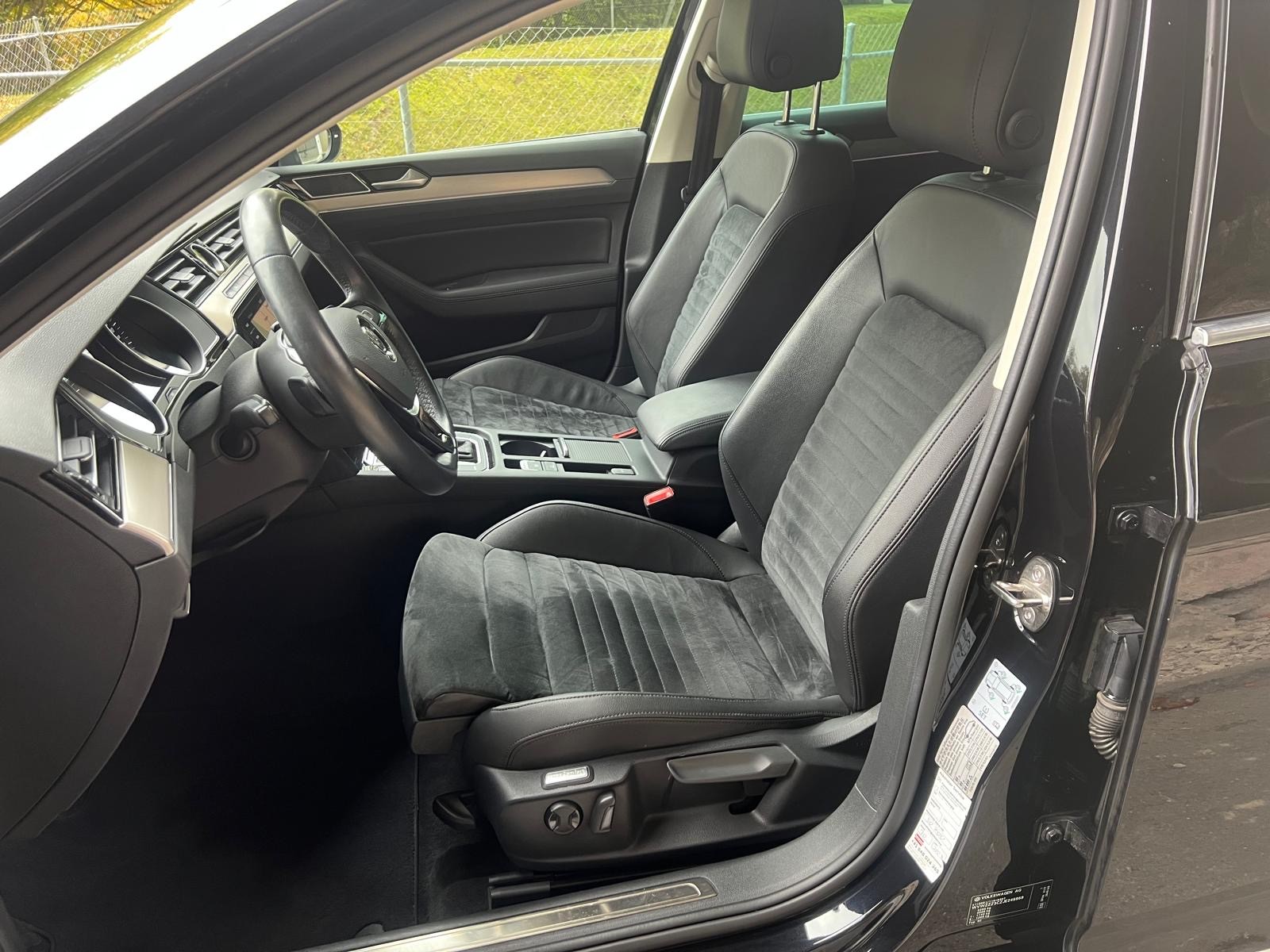 VW Passat 2.0 TDI BMT Comfortline DSG 4Motion-image-7