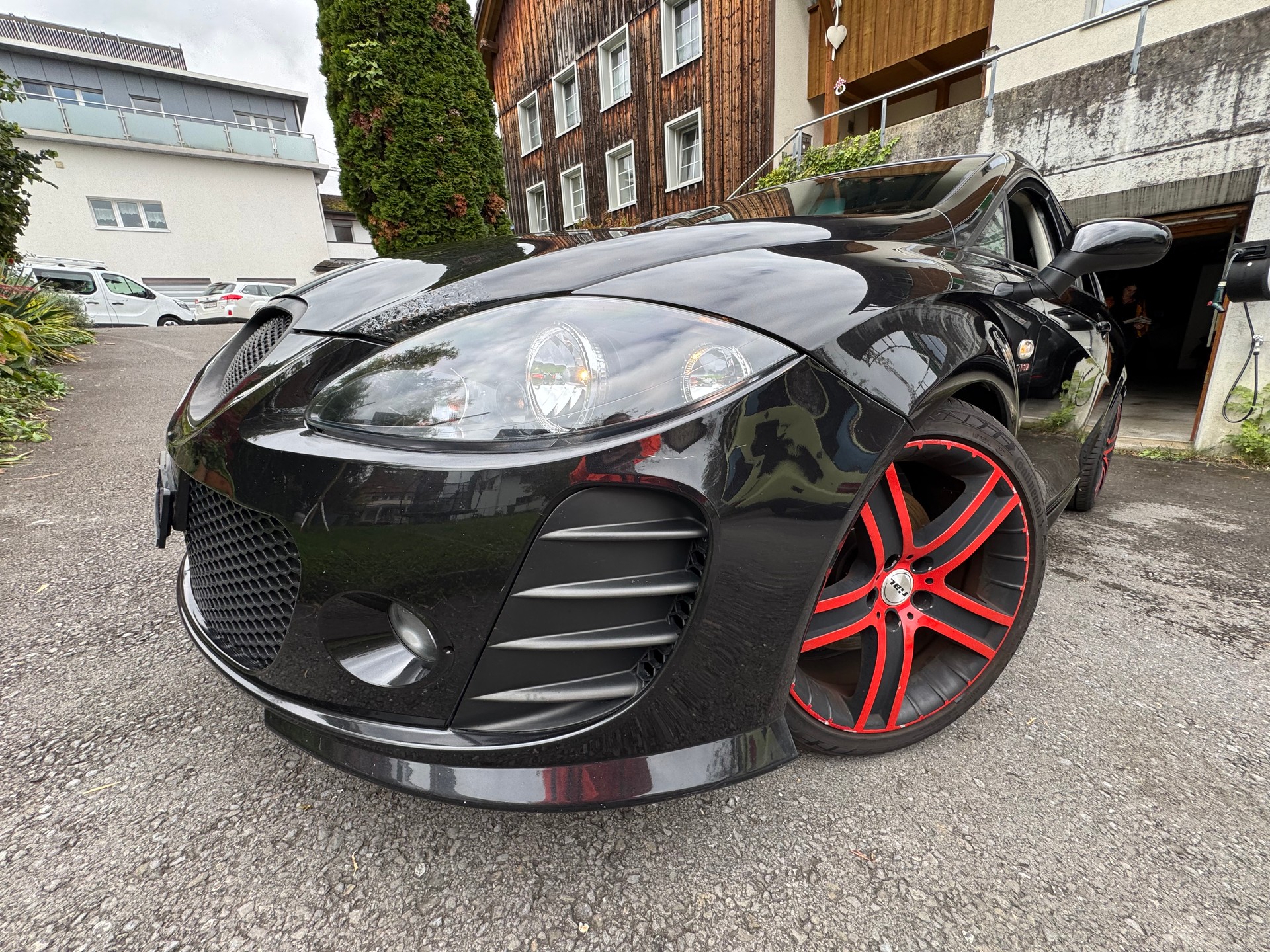 SEAT Leon 2.0 FSI T Radical