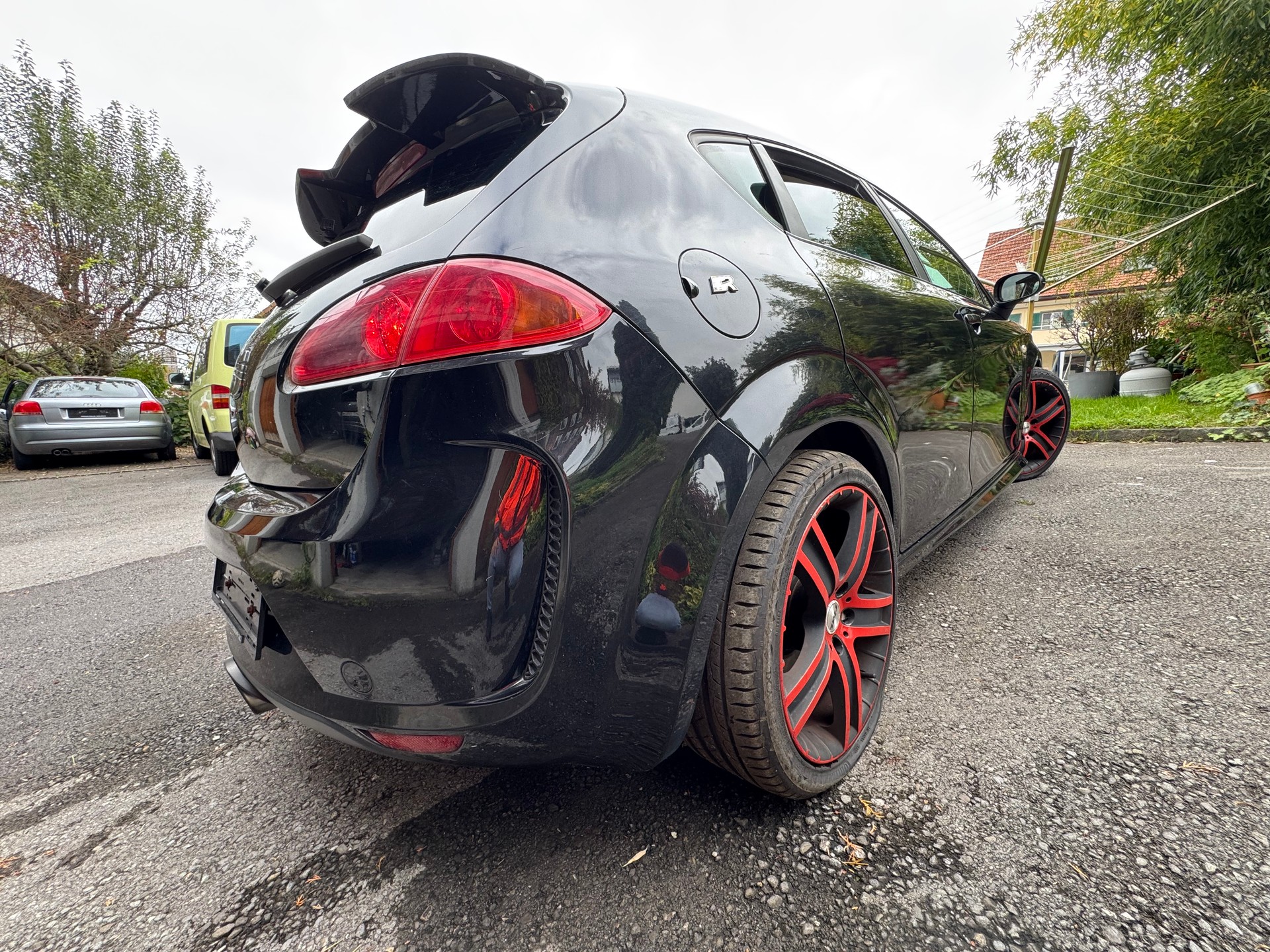SEAT Leon 2.0 FSI T Radical-image-8