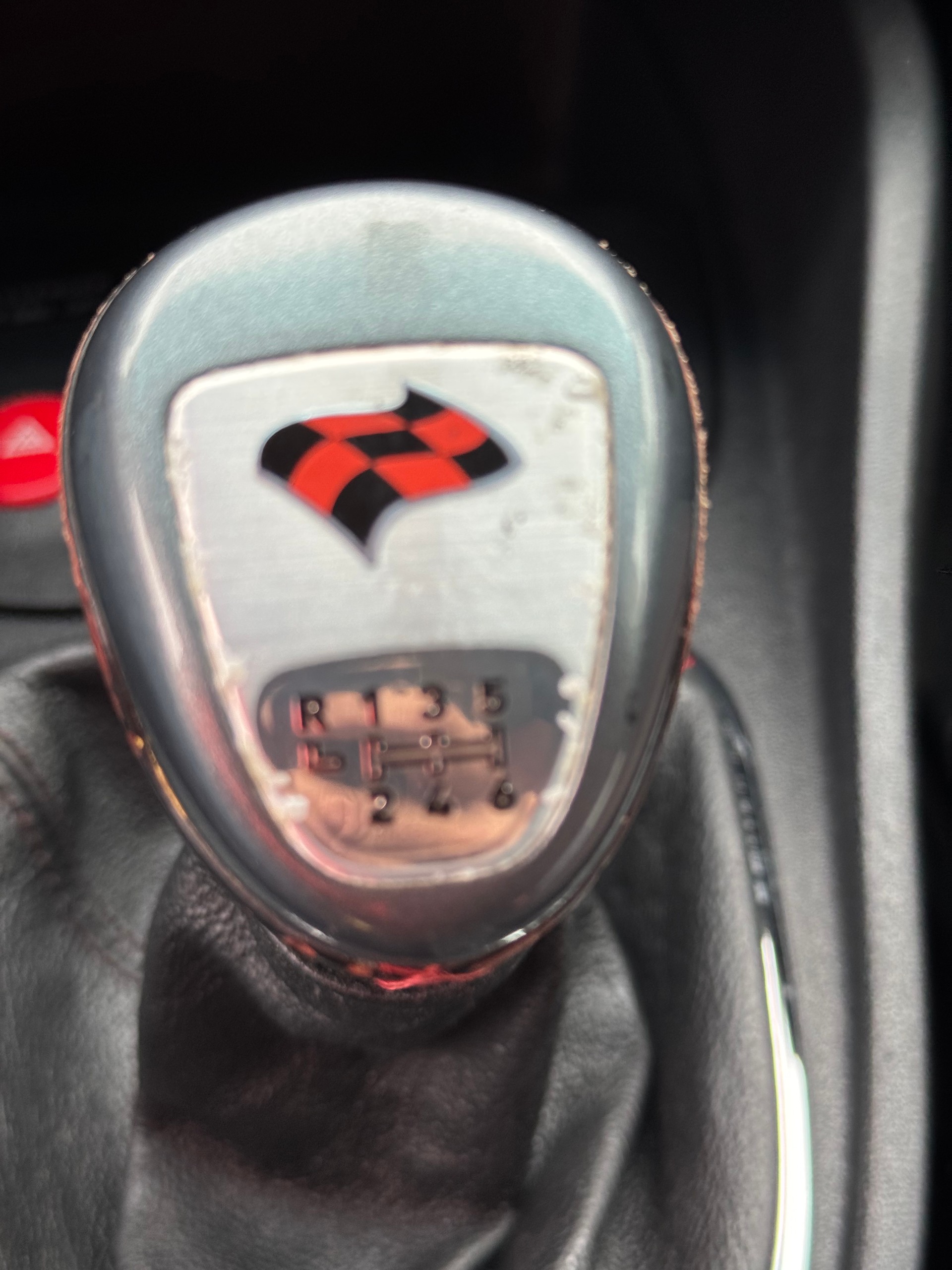 SEAT Leon 2.0 FSI T Radical-image-10