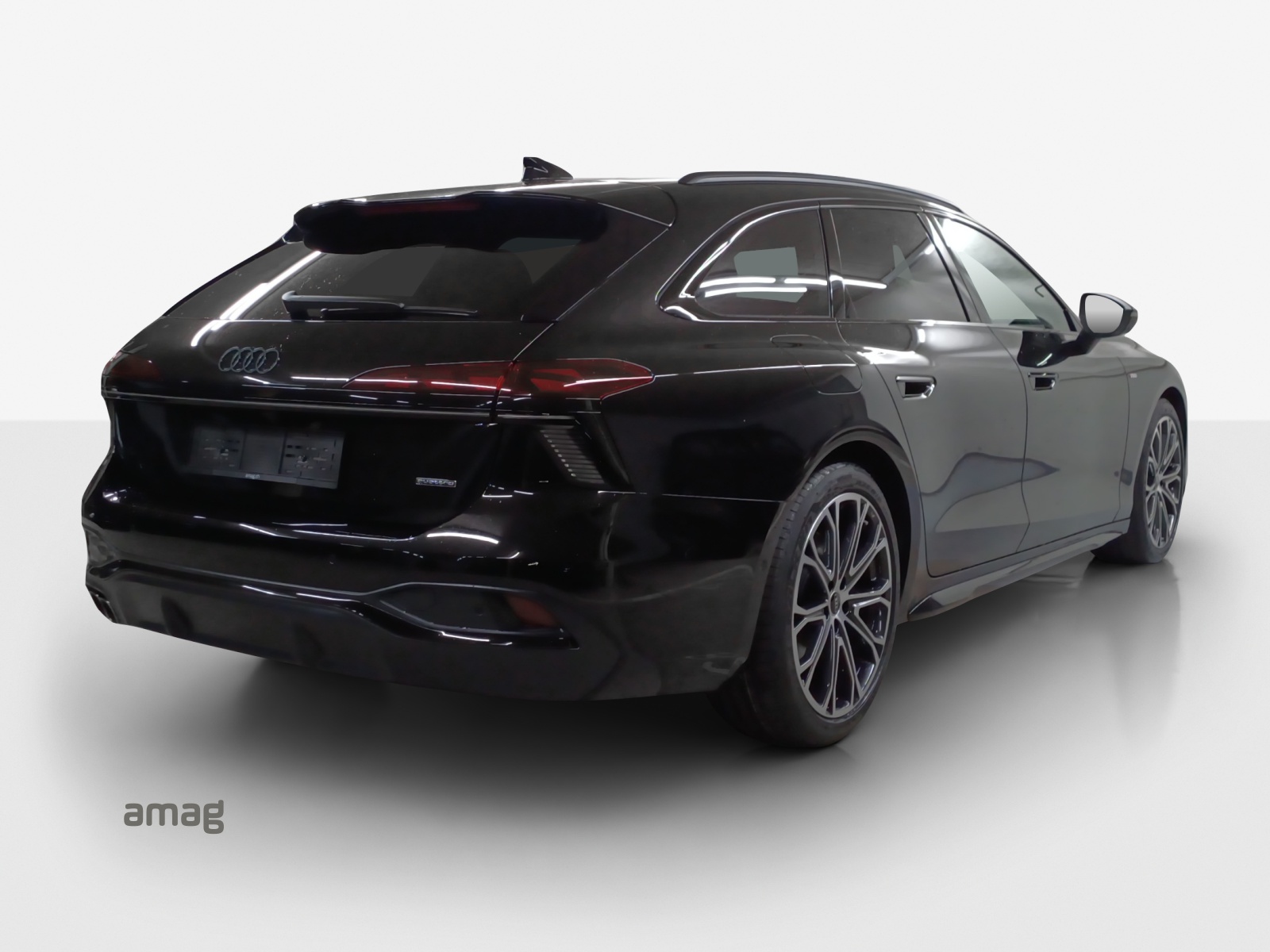 AUDI A6 Avant TDI quattro 150 kW S tronic-image-4