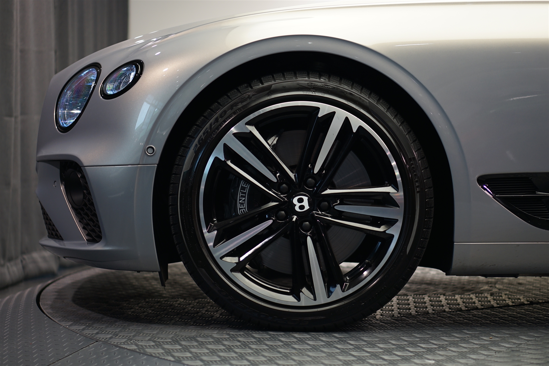 BENTLEY Continental GT 4.0 V8 *Naim* *Touring Spec* *Panoramadach*-image-14